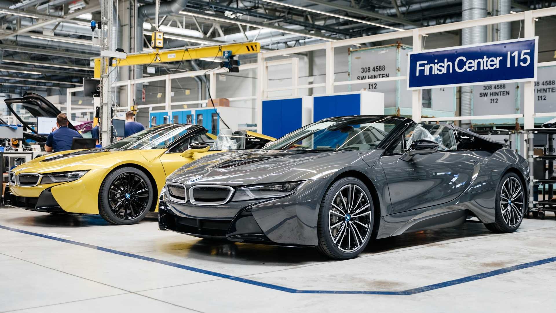 BMW chia tay i8 bằng 18 phiên bản màu sơn khác nhau ảnh 12 BMW chia tay i8 bang 18 phien ban mau son khac nhau anh 12