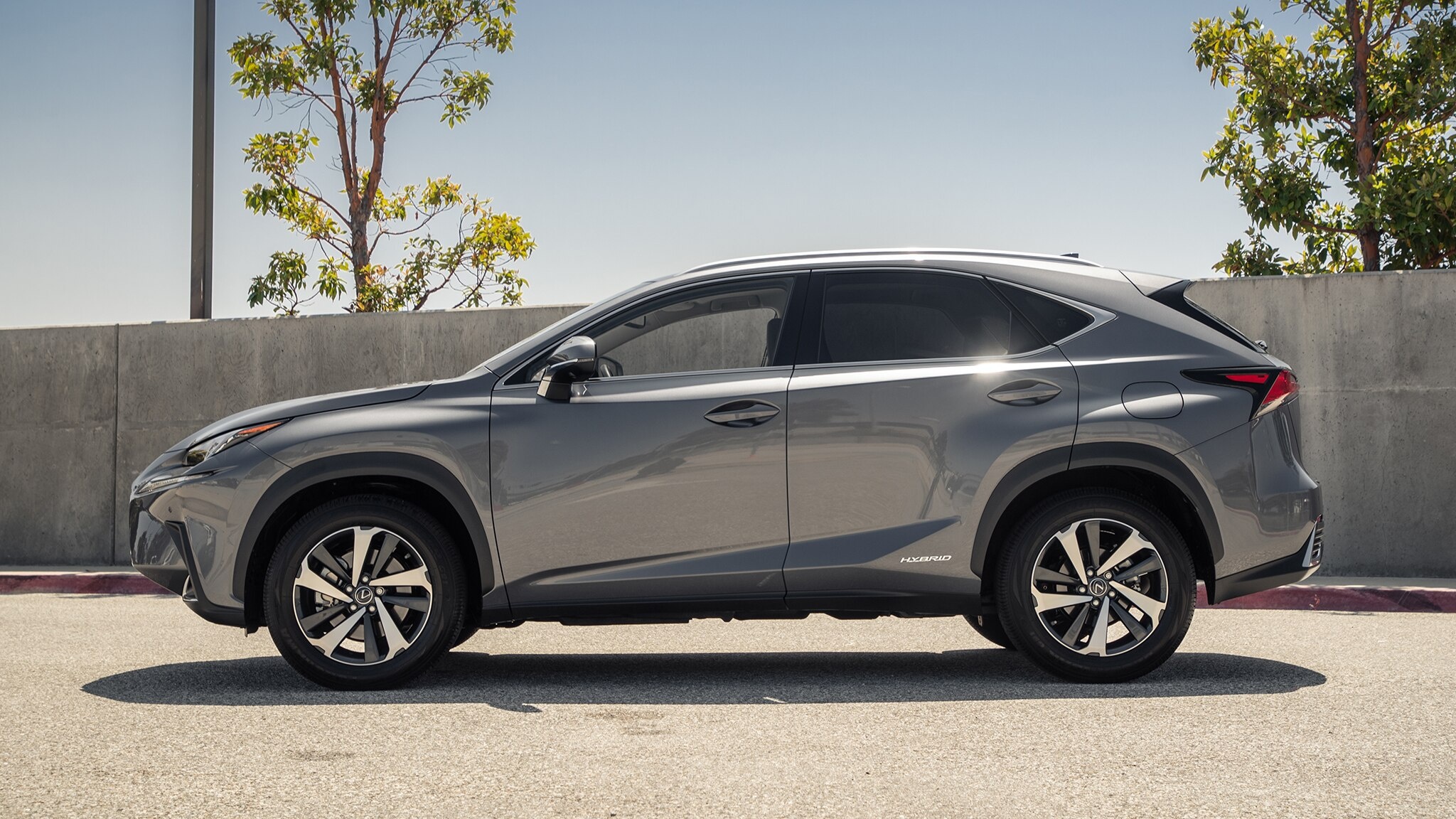 Đánh giá Lexus NX 300h 2020 ảnh 4 Danh gia Lexus NX 300h 2020 anh 4