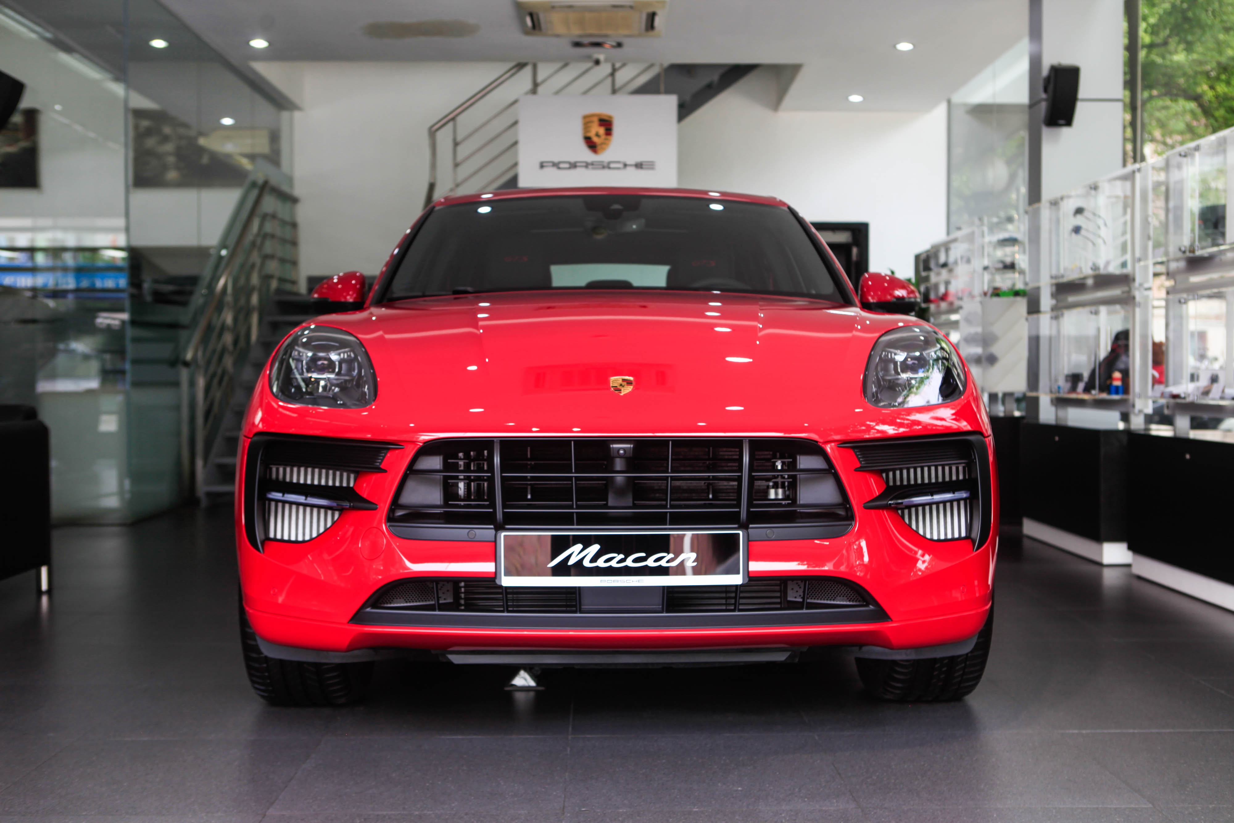 Chi tiết Porsche Macan GTS 2020 tại Việt Nam ảnh 3 Chi tiet Porsche Macan GTS 2020 tai Viet Nam anh 3