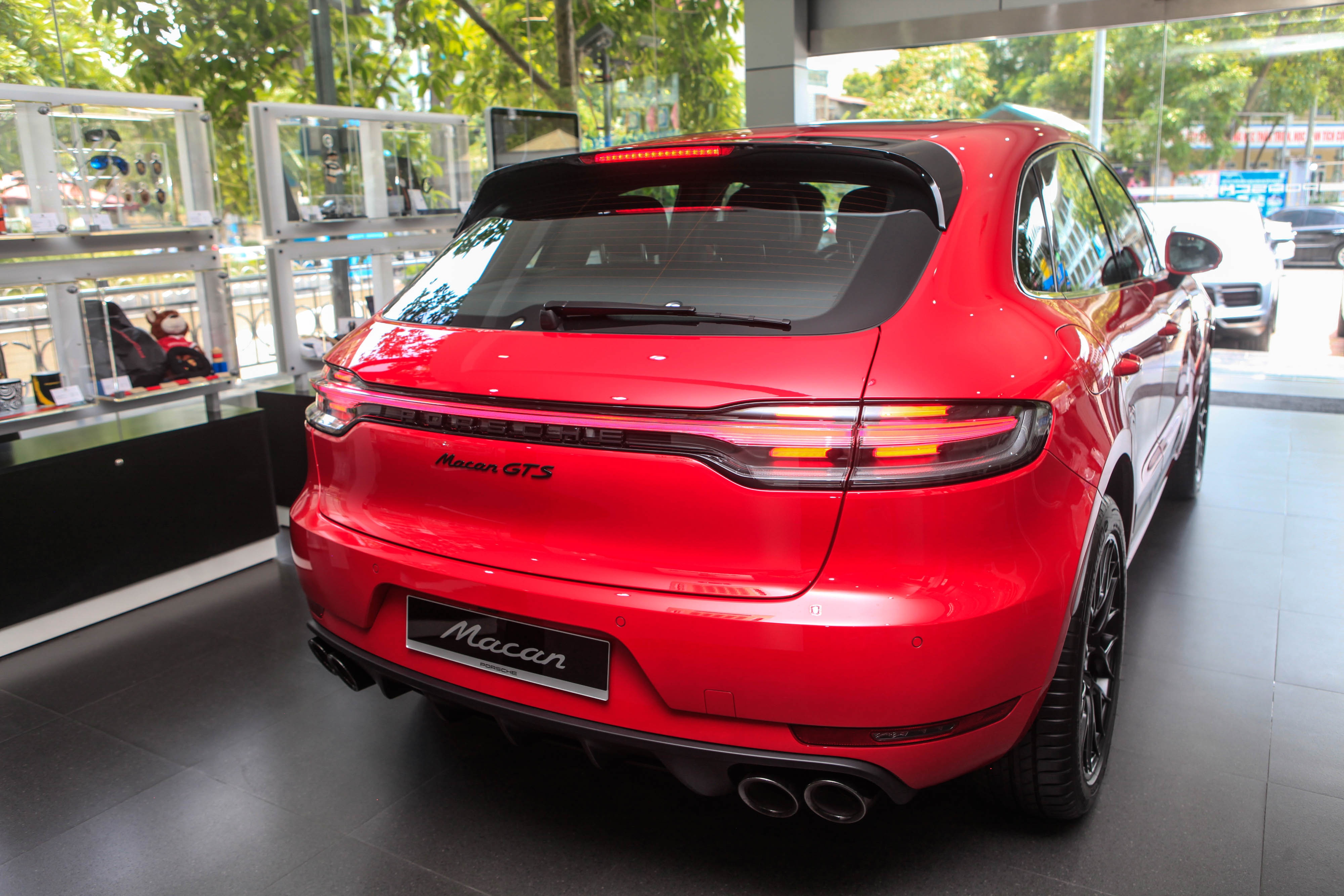 Chi tiết Porsche Macan GTS 2020 tại Việt Nam ảnh 26 Chi tiet Porsche Macan GTS 2020 tai Viet Nam anh 26