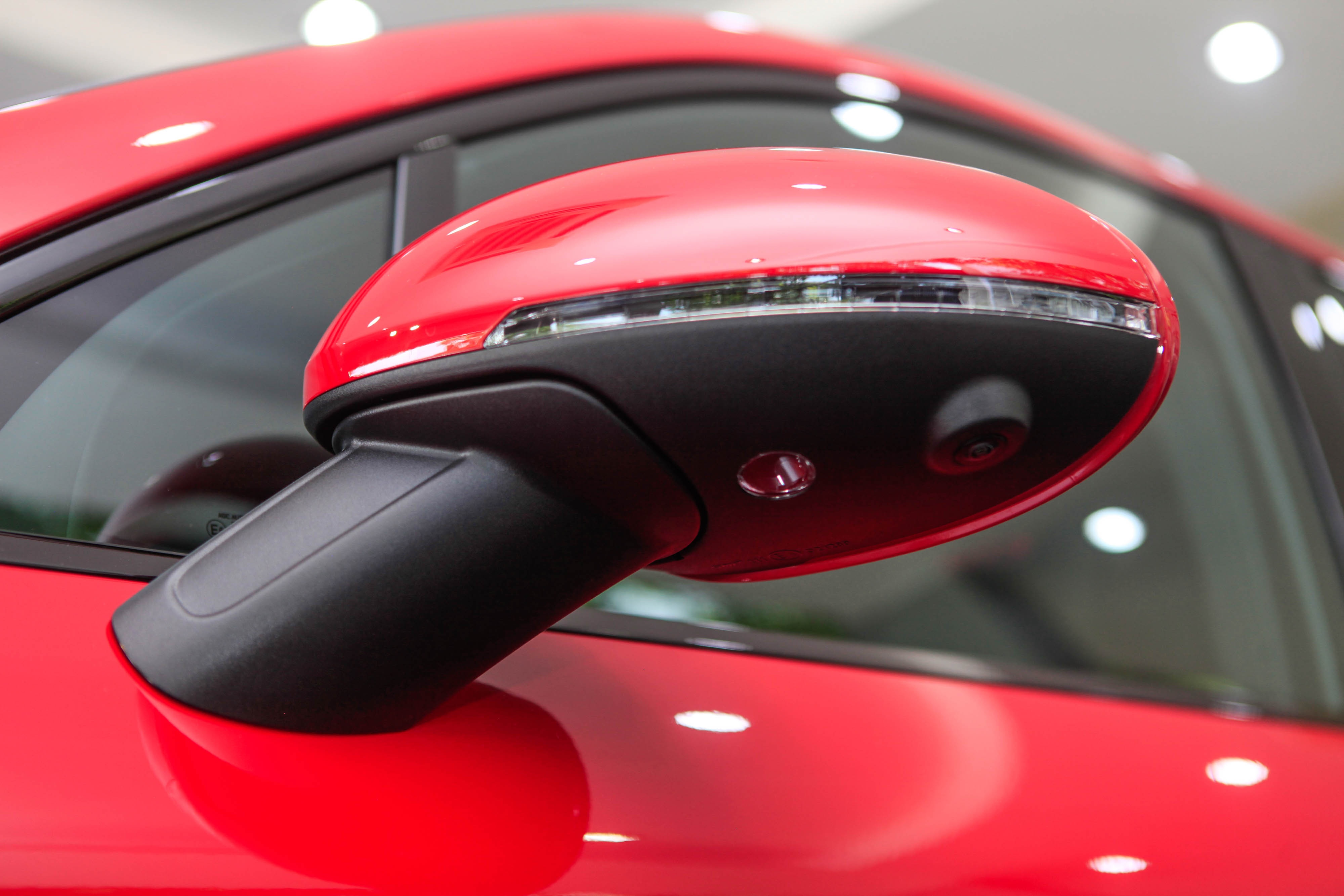 Chi tiết Porsche Macan GTS 2020 tại Việt Nam ảnh 8 Chi tiet Porsche Macan GTS 2020 tai Viet Nam anh 8