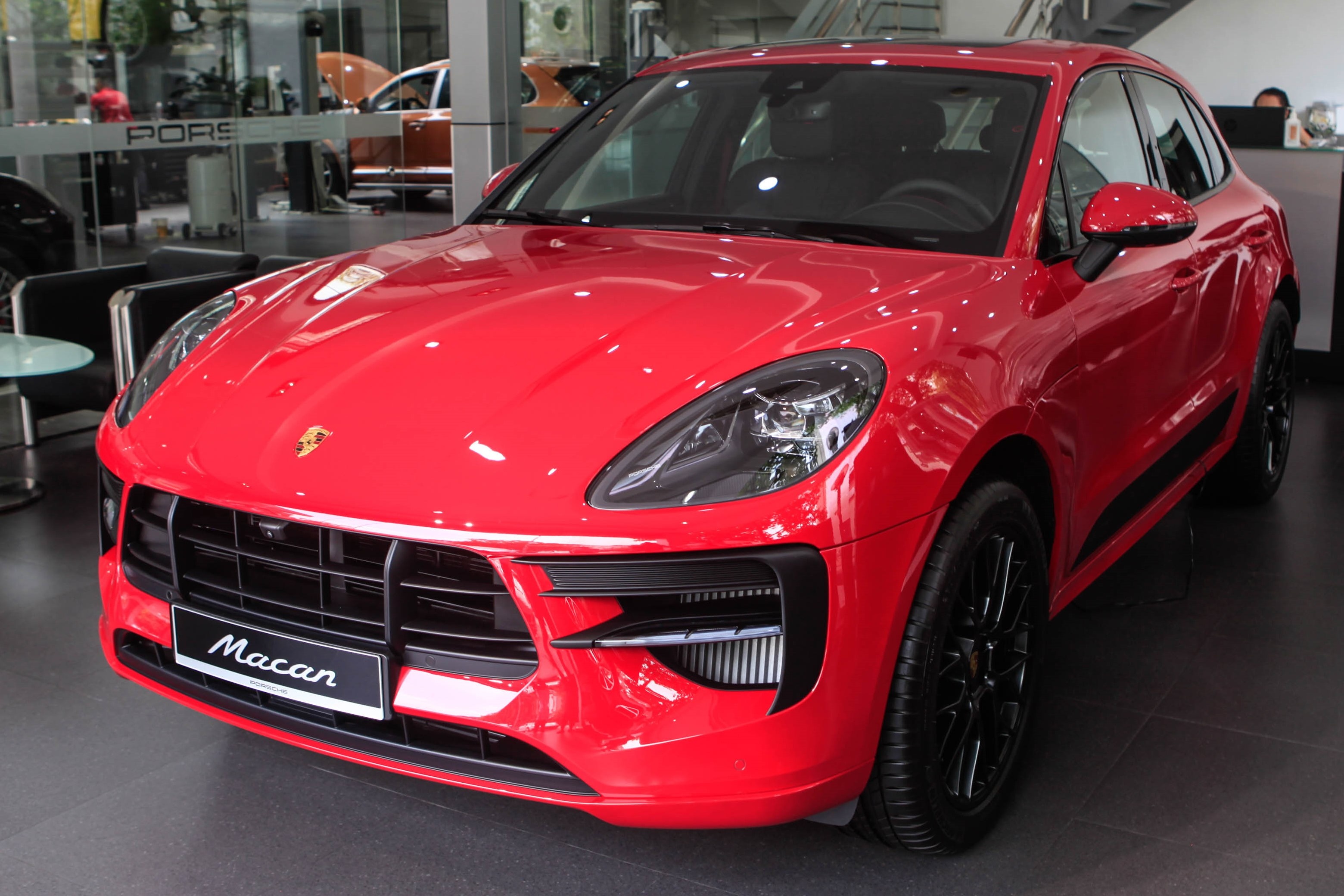 Chi tiet Porsche Macan GTS 2020 dau tien tai VN, gia tu 4,28 ty dong hinh anh