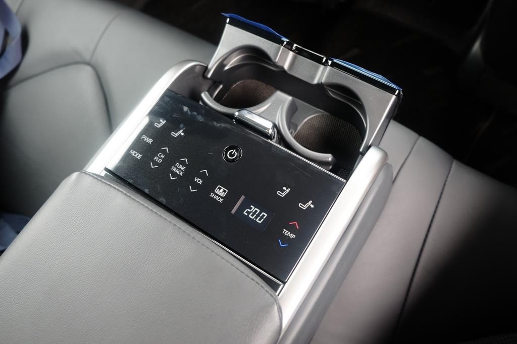 So sánh Mazda6 2020 và Toyota Camry 2019 ảnh 13 So sanh Mazda6 2020 va Toyota Camry 2019 anh 13
