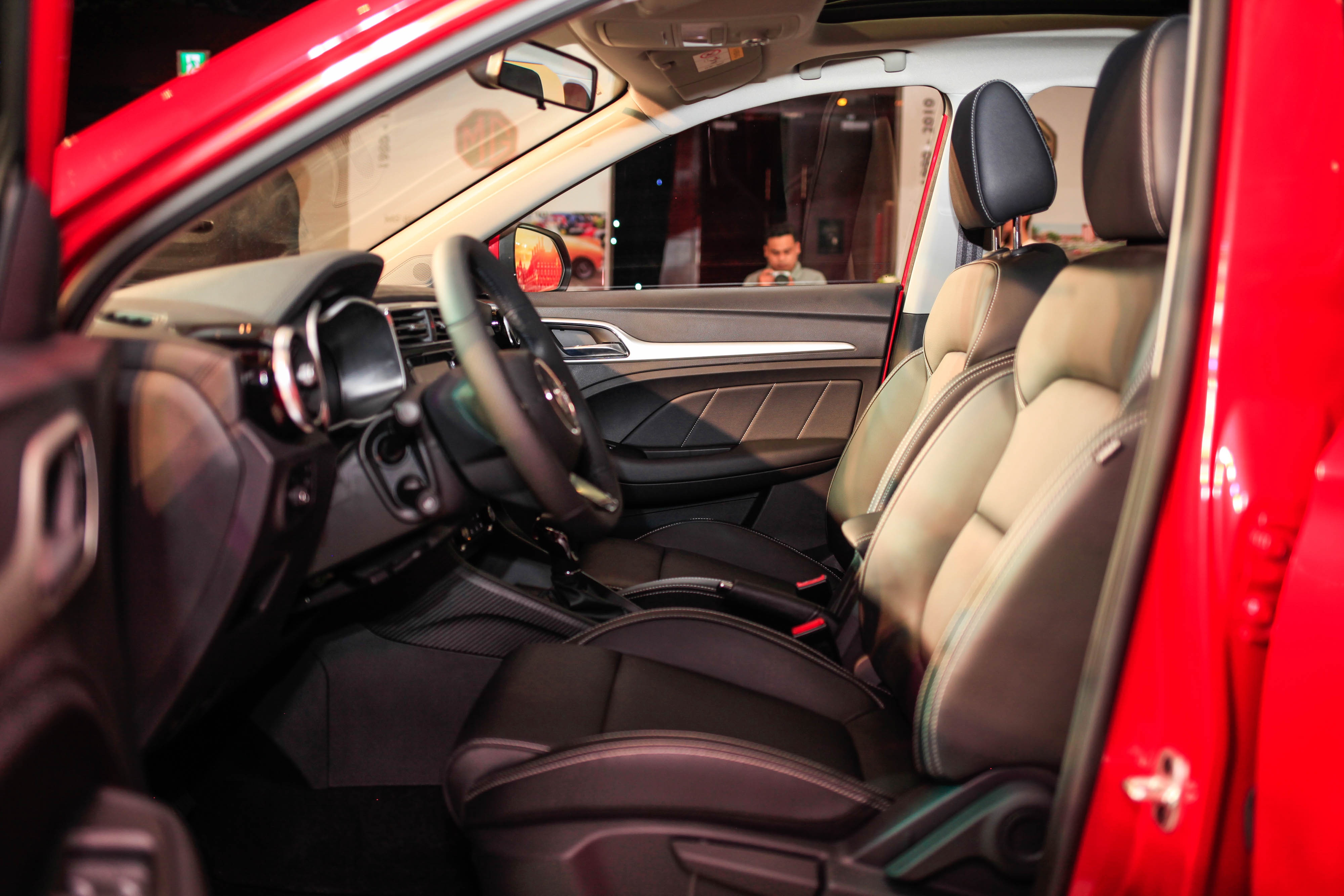 Chi tiết MG ZS đối thủ Hyundai Kona tại Việt Nam ảnh 12 Chi tiet MG ZS doi thu Hyundai Kona tai Viet Nam anh 12