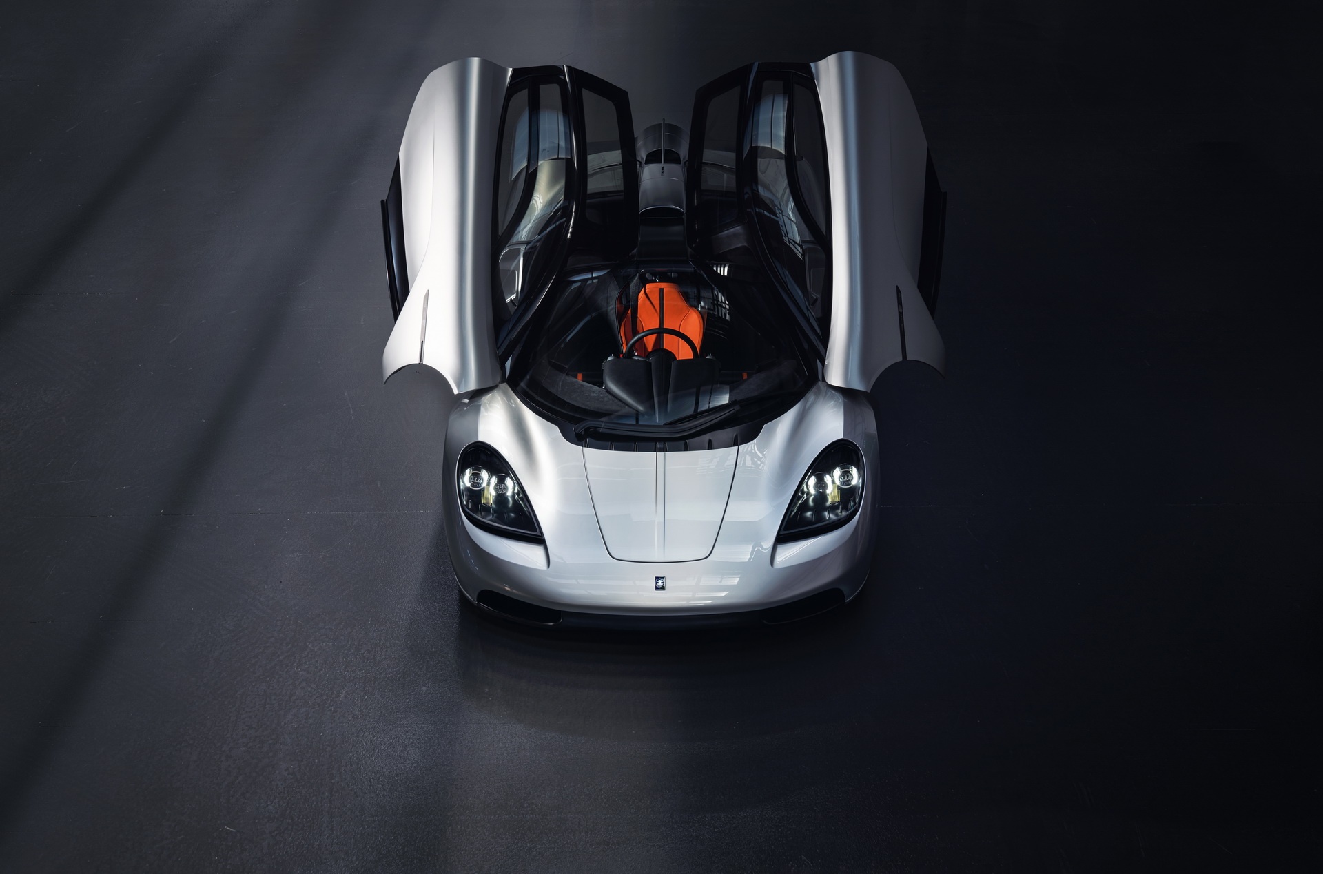 Gordon Murray T.50 - hậu duệ của huyền thoại McLaren F1 ảnh 5 Gordon Murray T.50 - hau due cua huyen thoai McLaren F1 anh 5