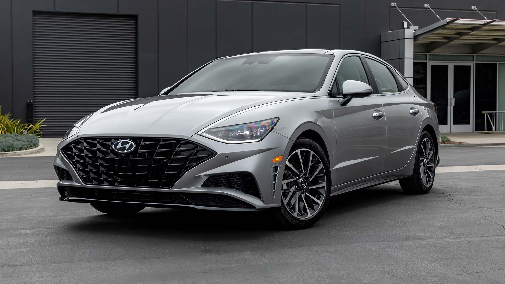 Đánh giá Hyundai Sonata 2020 ảnh 2 Danh gia Hyundai Sonata 2020 anh 2