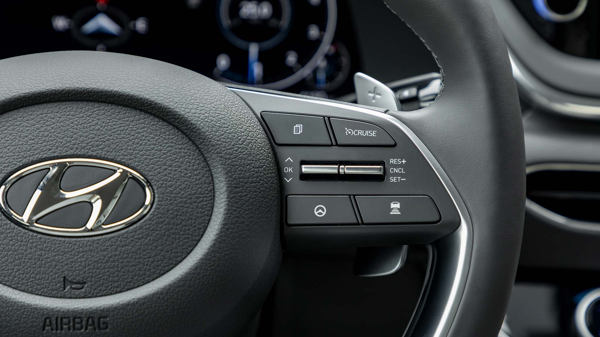 Đánh giá Hyundai Sonata 2020 ảnh 14 Danh gia Hyundai Sonata 2020 anh 14