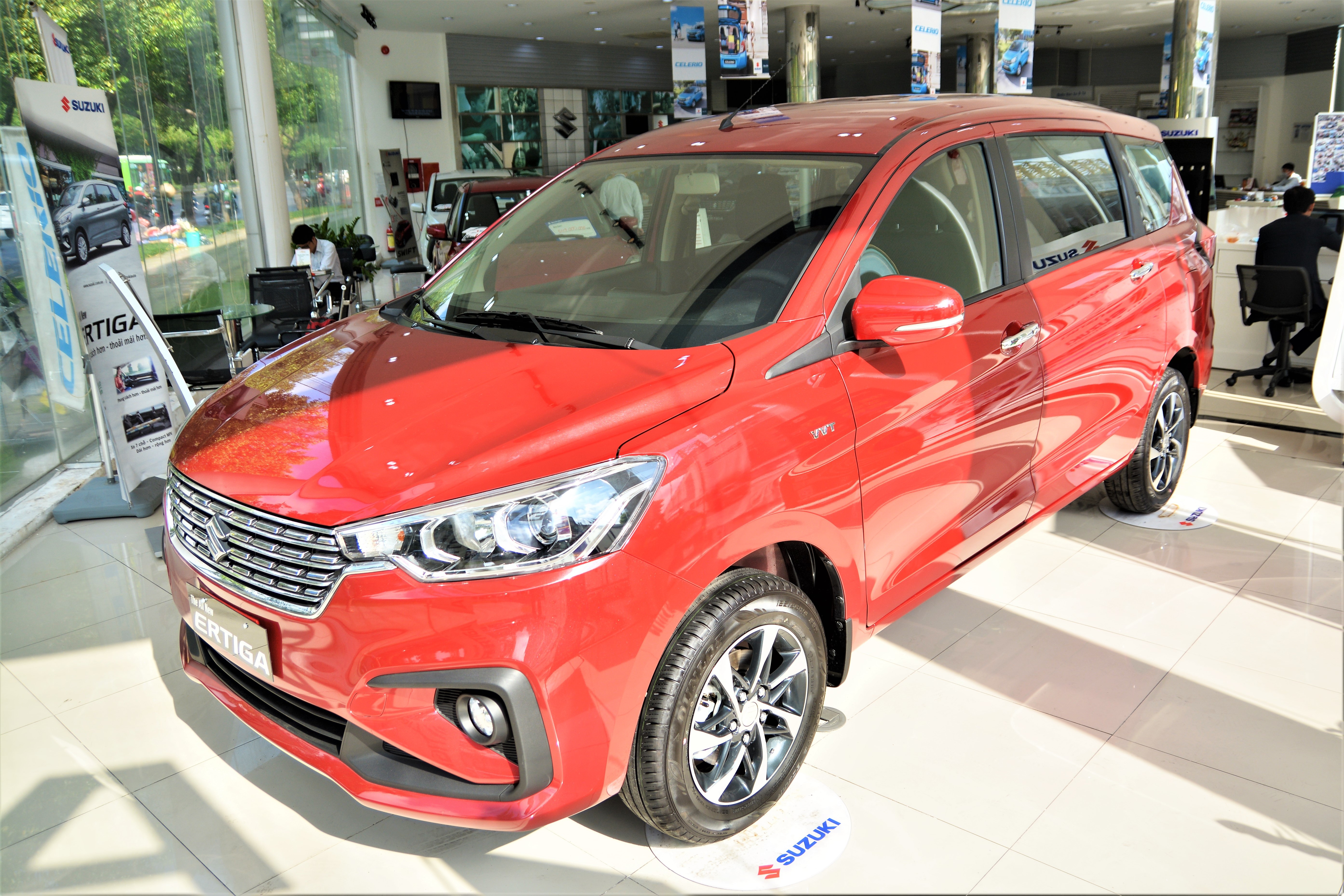 Mitsubishi Xpander bo xa cac doi thu tai phan khuc MPV anh 3