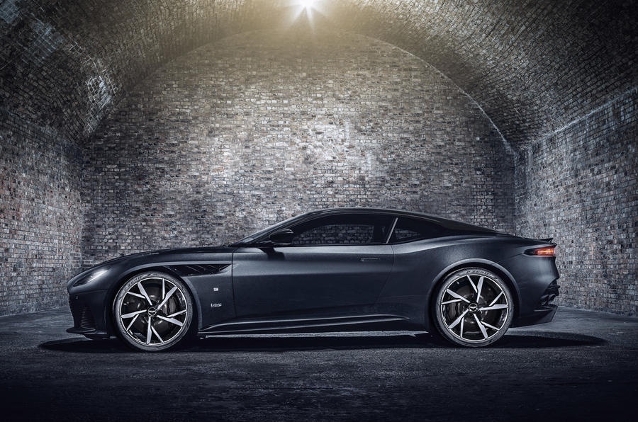 Aston Martin Vantage va DBS Superleggera ban diep vien 007 anh 17