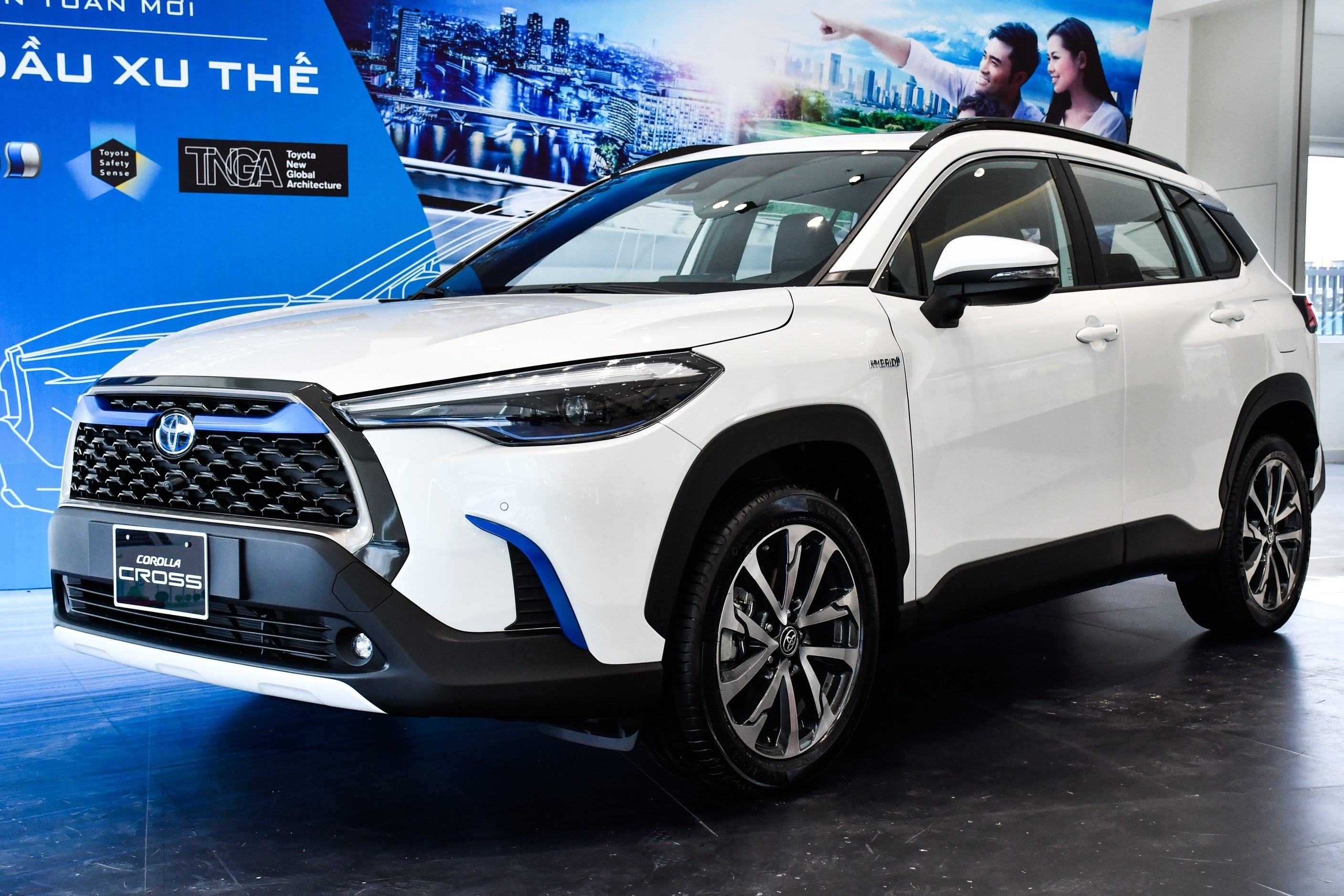 Toyota Corolla Cross Hybrid co thuc su tiet kiem? hinh anh