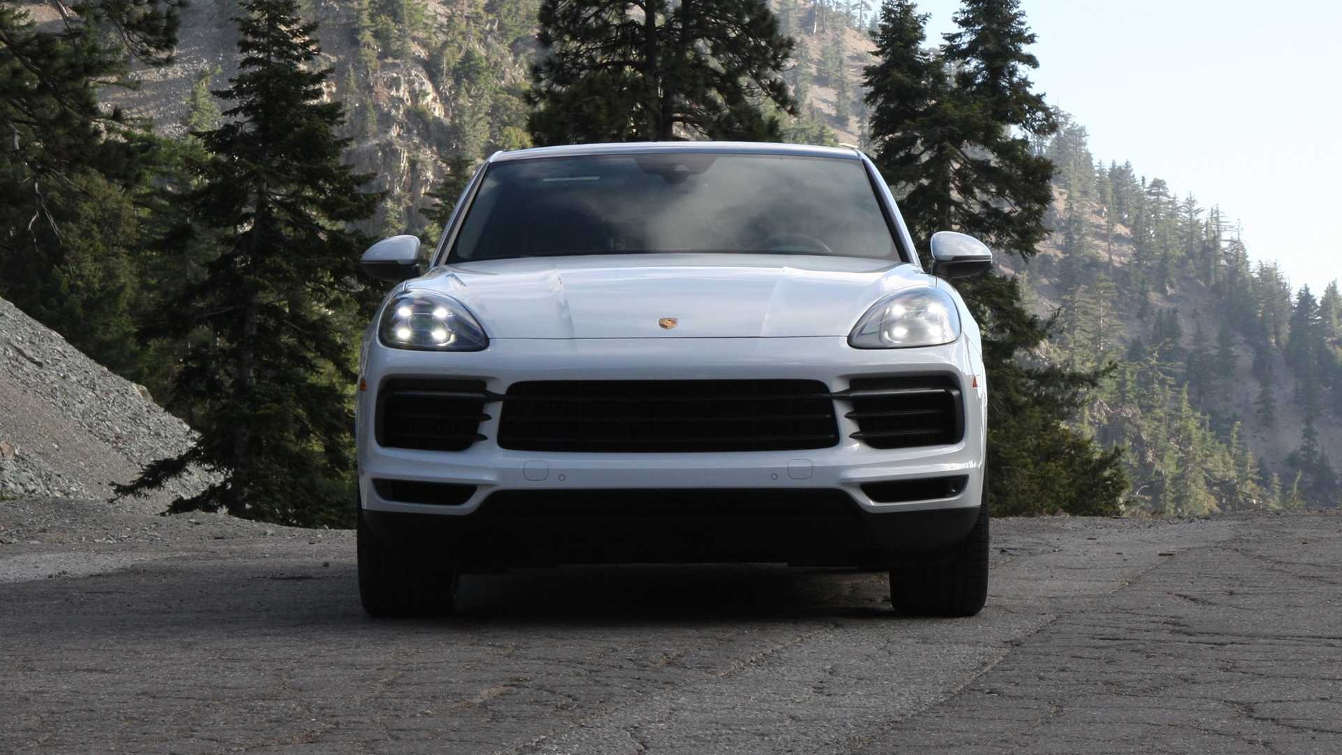 Danh gia Porsche Cayenne Coupe 2020 anh 3