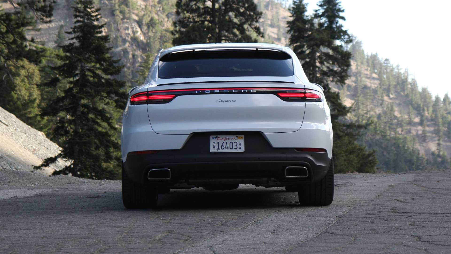 Danh gia Porsche Cayenne Coupe 2020 anh 7