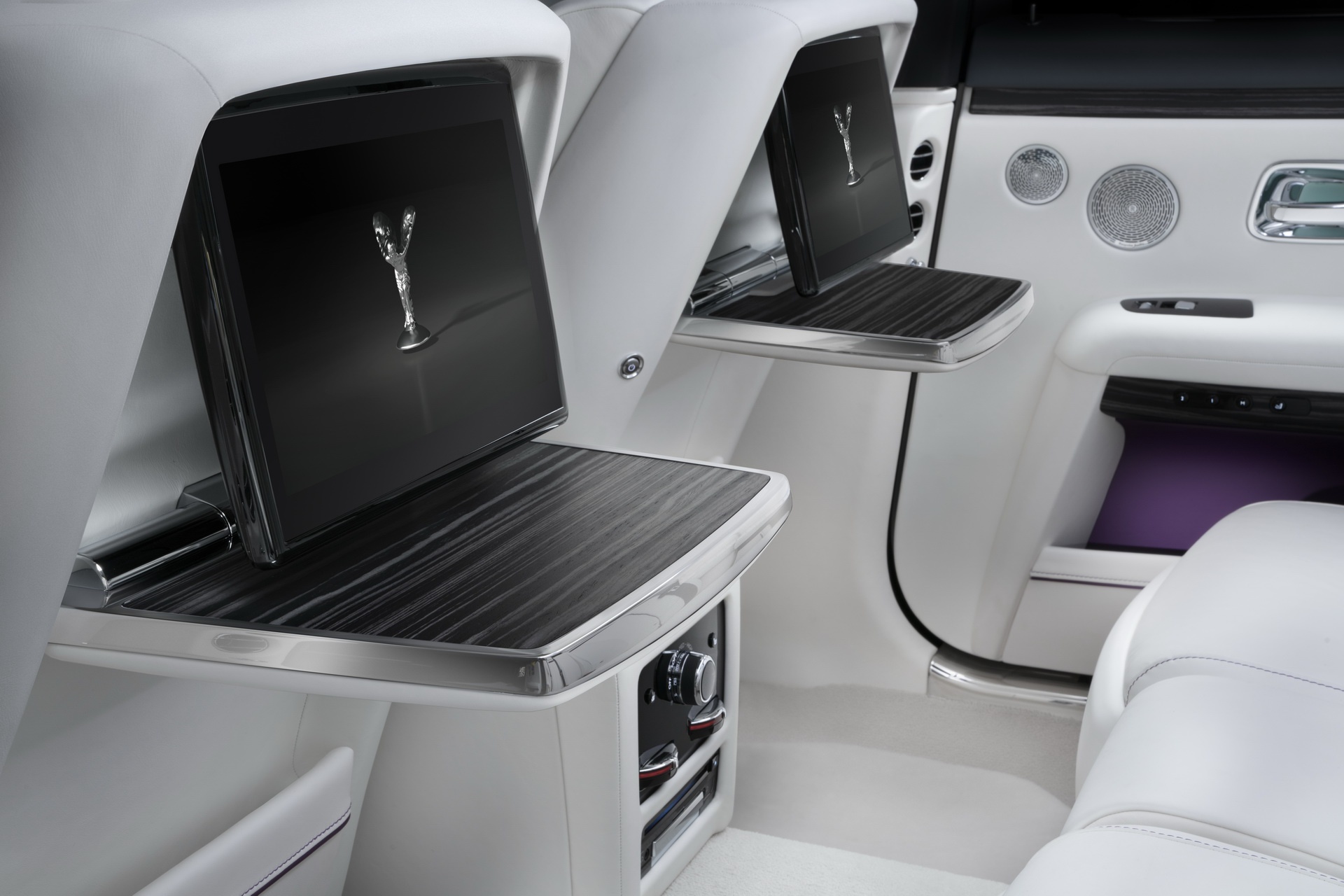 Rolls-Royce Ghost 2021 trình làng,  giá từ 332.500 USD ảnh 15 Rolls-Royce Ghost 2021 trinh lang,  gia tu 332.500 USD anh 15