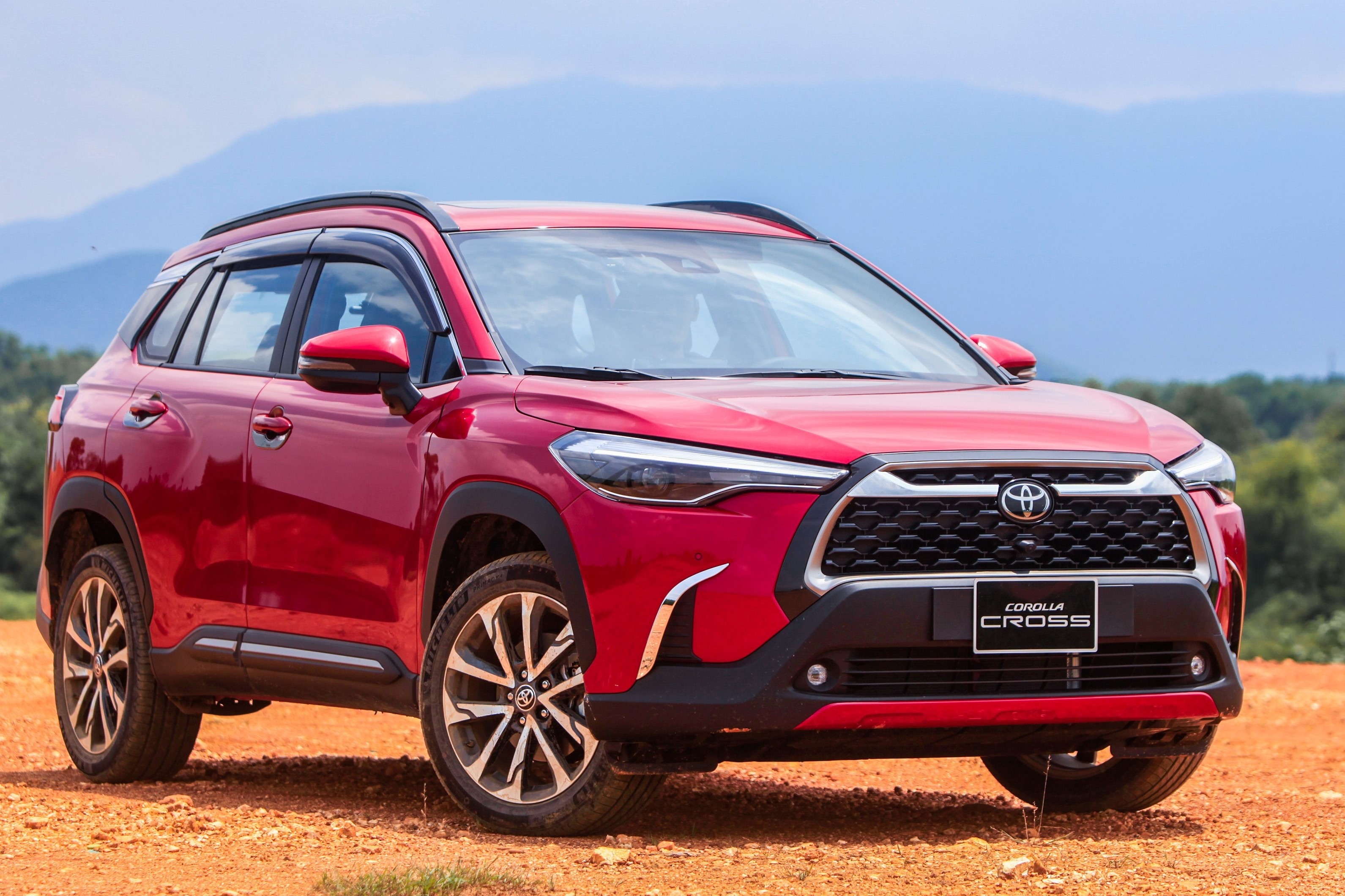 Loat tan binh co giup Toyota tro lai? hinh anh