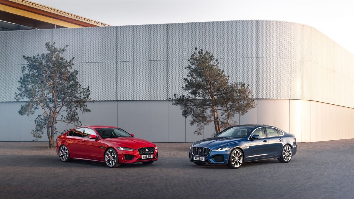 Jaguar XE 2021 được ra mắt ảnh 1 Jaguar XE 2021 duoc ra mat anh 1