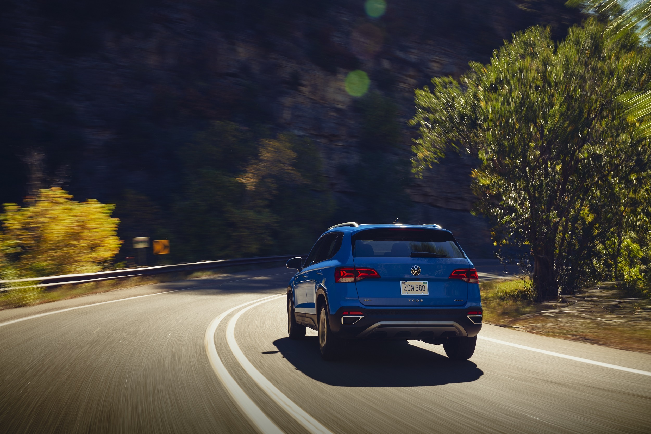 SUV đô thị Volkswagen Taos được ra mắt ảnh 15 SUV do thi Volkswagen Taos duoc ra mat anh 15