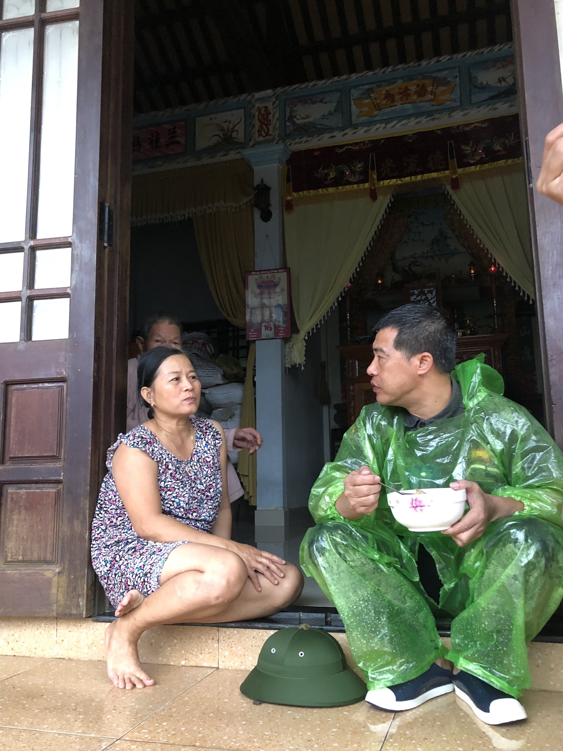 giải cứu 91 người dân kẹt trong vùng lũ ảnh 9 giai cuu 91 nguoi dan ket trong vung lu anh 9