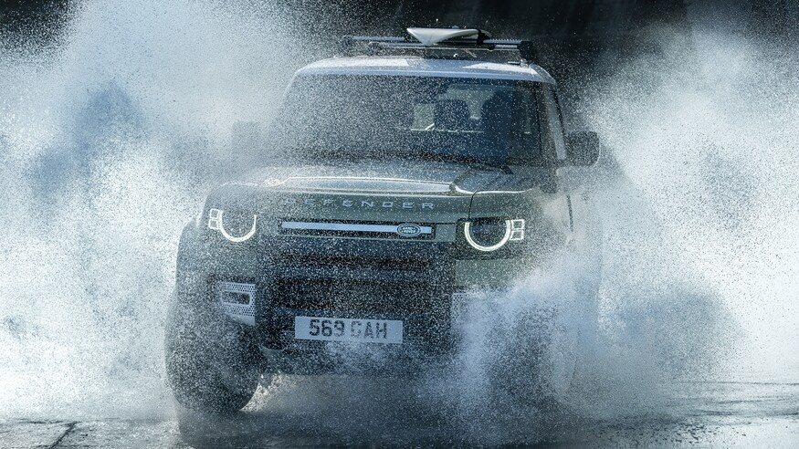 Dòng xe Land Rover Defender thay đổi ra sao sau hơn 70 năm ảnh 23 Dong xe Land Rover Defender thay doi ra sao sau hon 70 nam anh 23