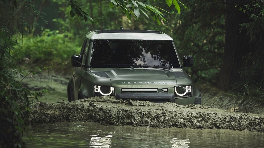 Dòng xe Land Rover Defender thay đổi ra sao sau hơn 70 năm ảnh 22 Dong xe Land Rover Defender thay doi ra sao sau hon 70 nam anh 22