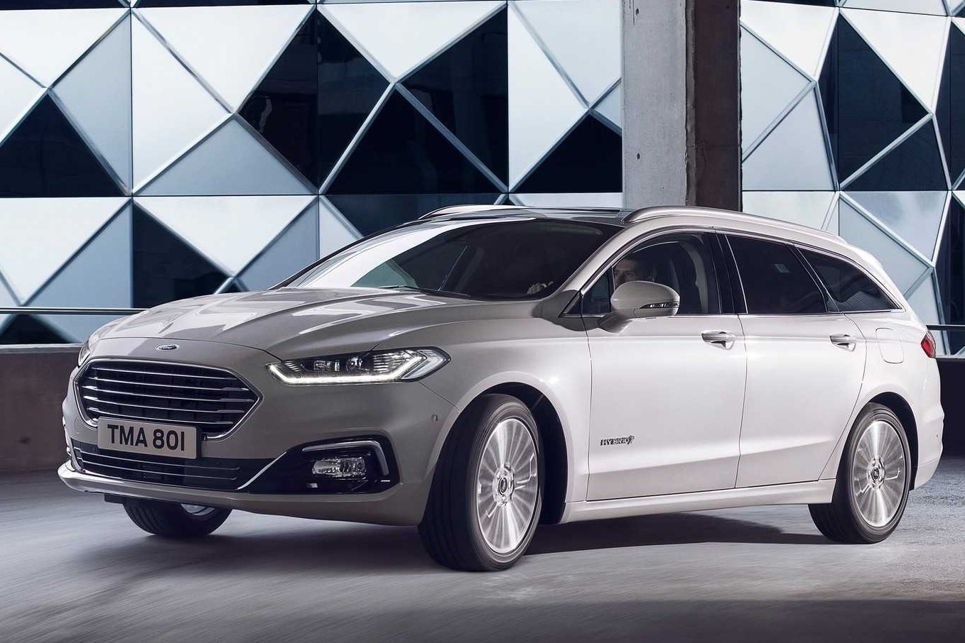 Ford Mondeo 2021 duoc ra mat hinh anh
