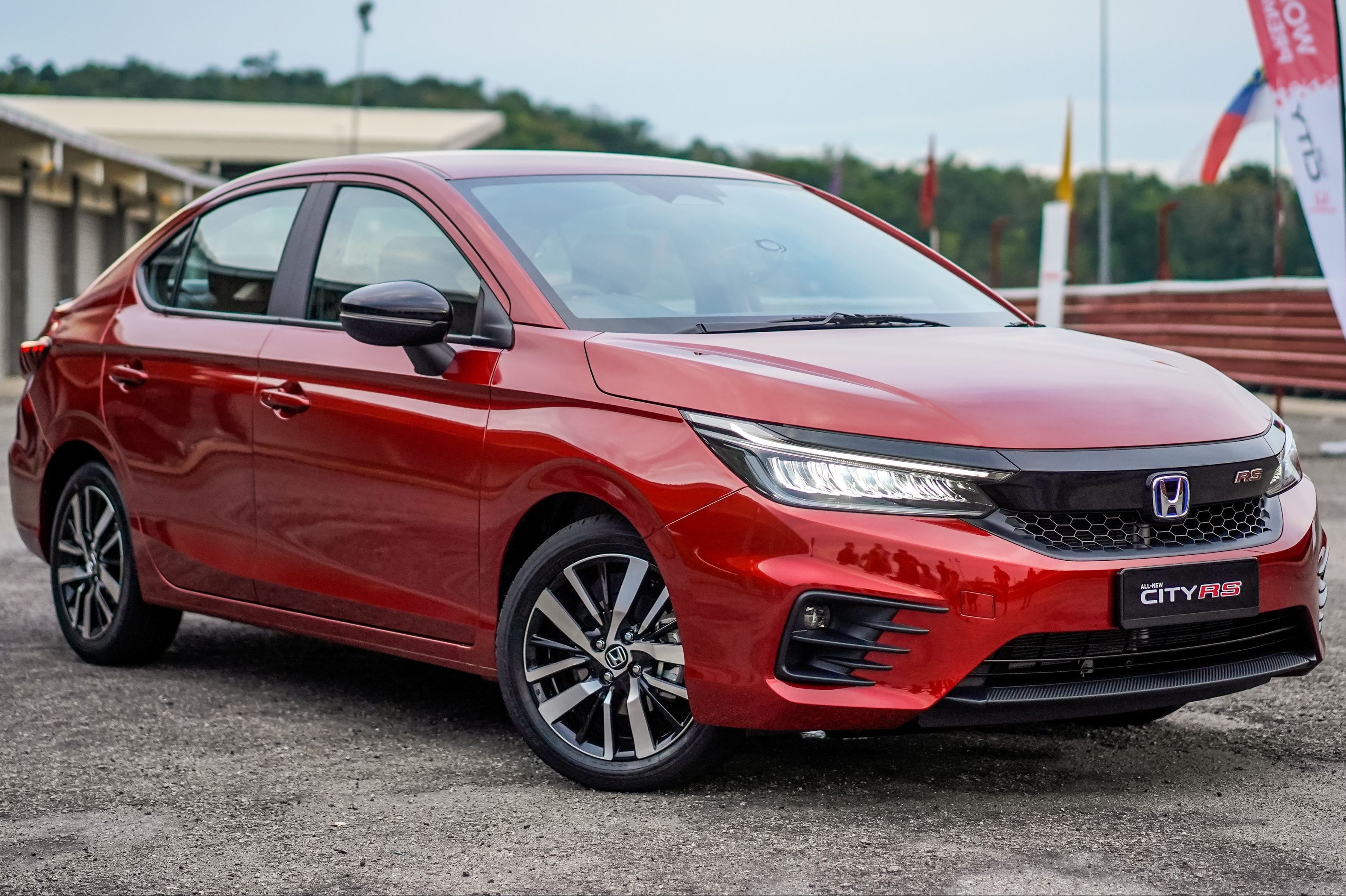 Gia ban du kien tang nhe, Honda City 2021 kho bung no doanh so hinh anh