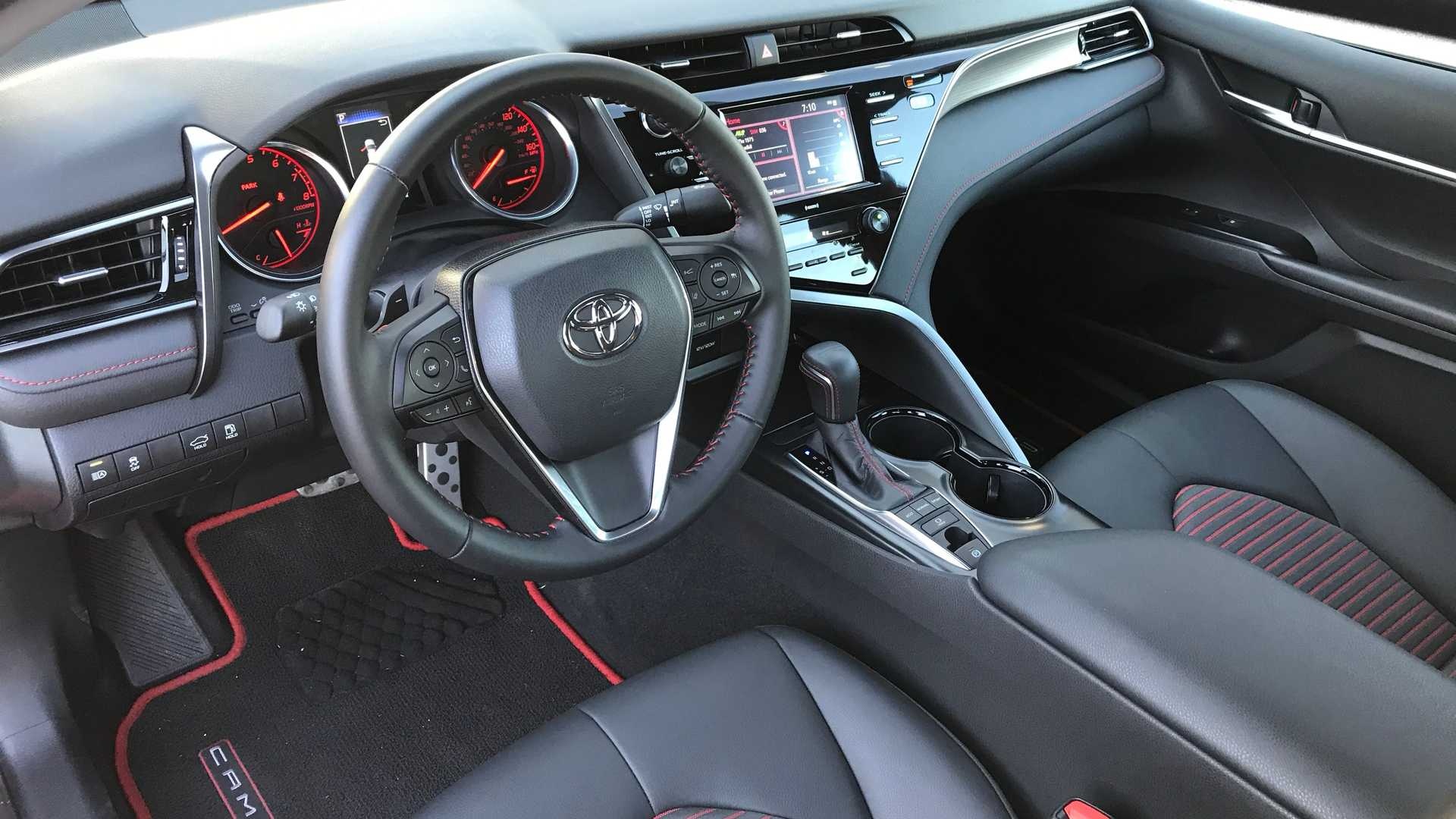 đánh giá Toyota Camry TRD 2020 ảnh 11 danh gia Toyota Camry TRD 2020 anh 11