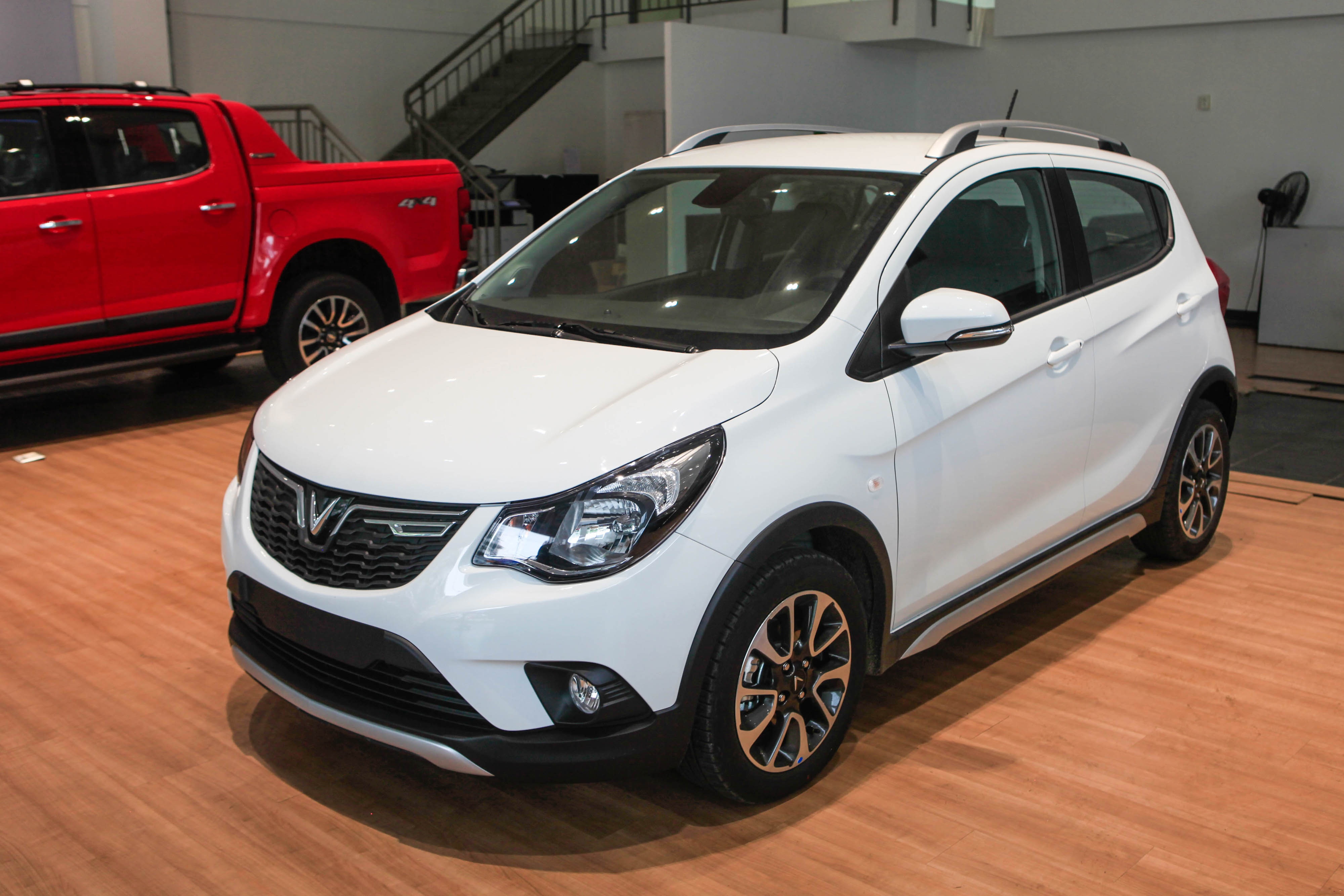 Hyundai Grand i10 thua doi thu VinFast Fadil anh 2