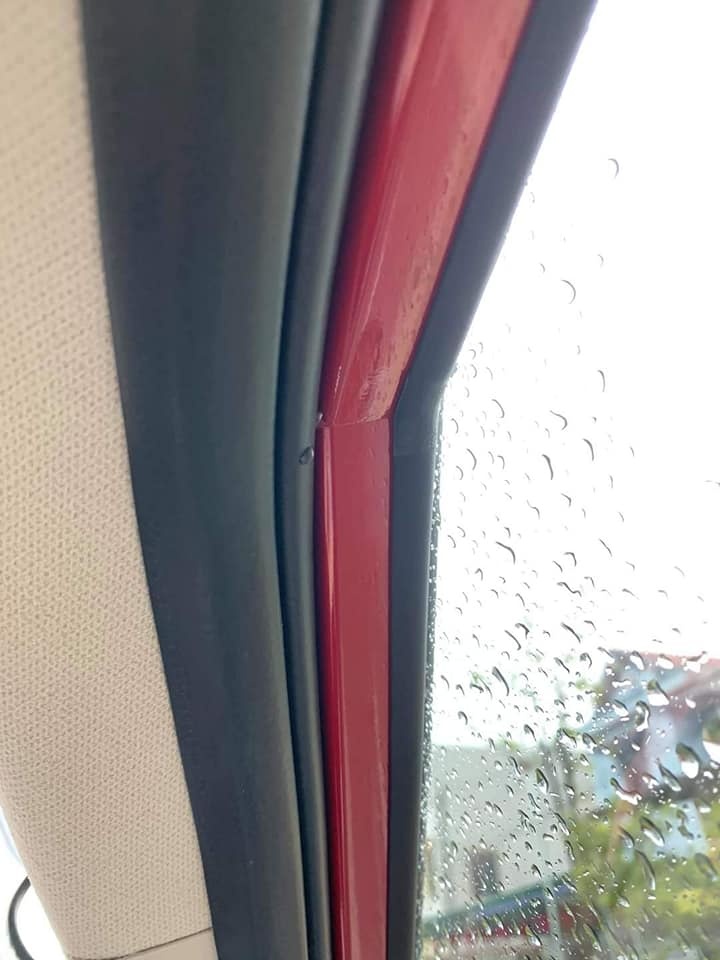 Kia Seltos bị dột nước ảnh 6 Kia Seltos bi dot nuoc anh 6