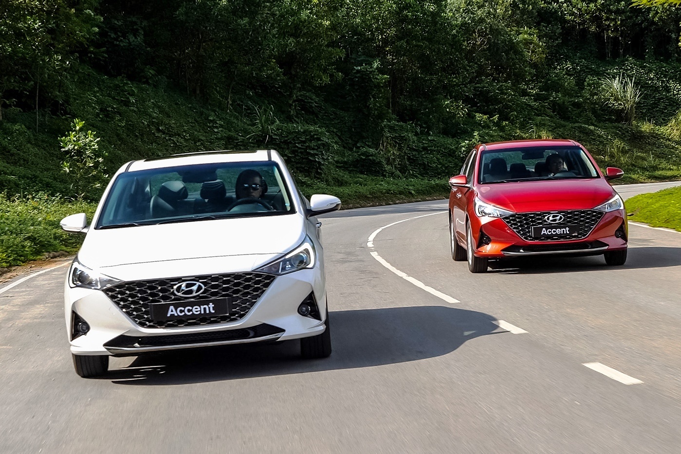 Hyundai Accent 2021 duoc ra mat, gia tu 426,1 trieu dong hinh anh