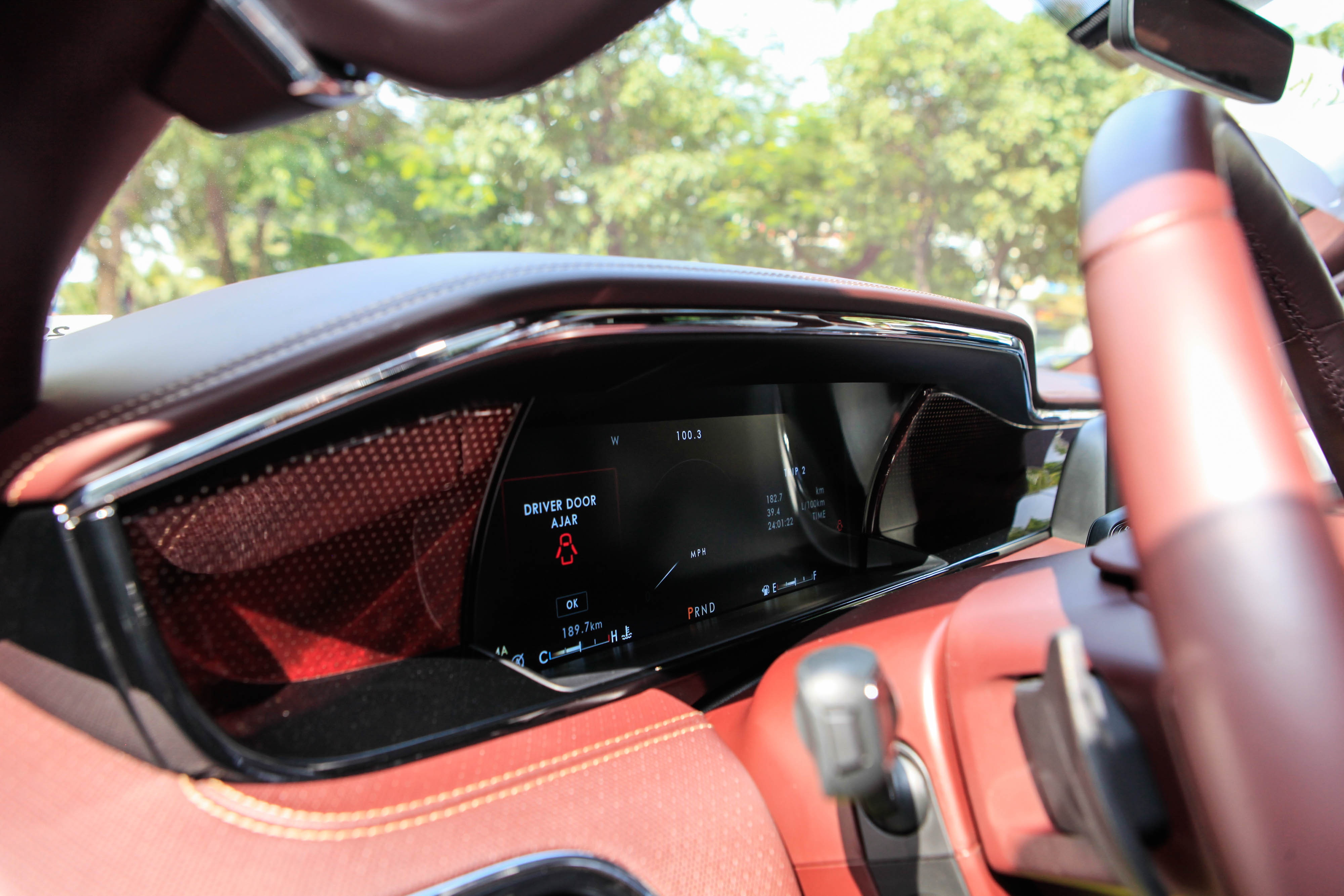 Chi tiết Lincoln Navigator L Black Label 2021 giá hơn 8 tỷ đồng ảnh 24 Chi tiet Lincoln Navigator L Black Label 2021 gia hon 8 ty dong anh 24