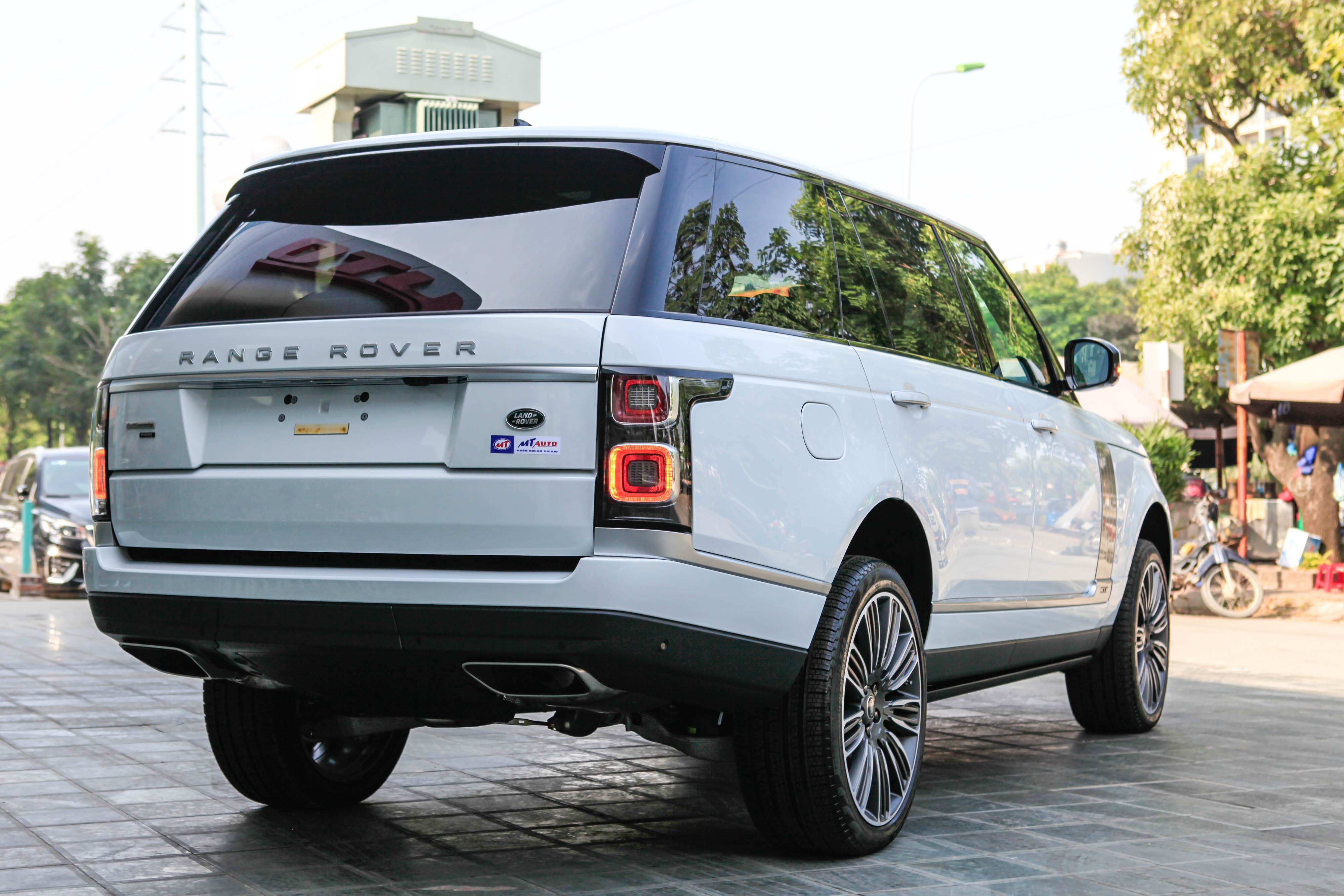 Chi tiết Range Rover Autobiography LWB 2020 ảnh 3 Chi tiet Range Rover Autobiography LWB 2020 anh 3