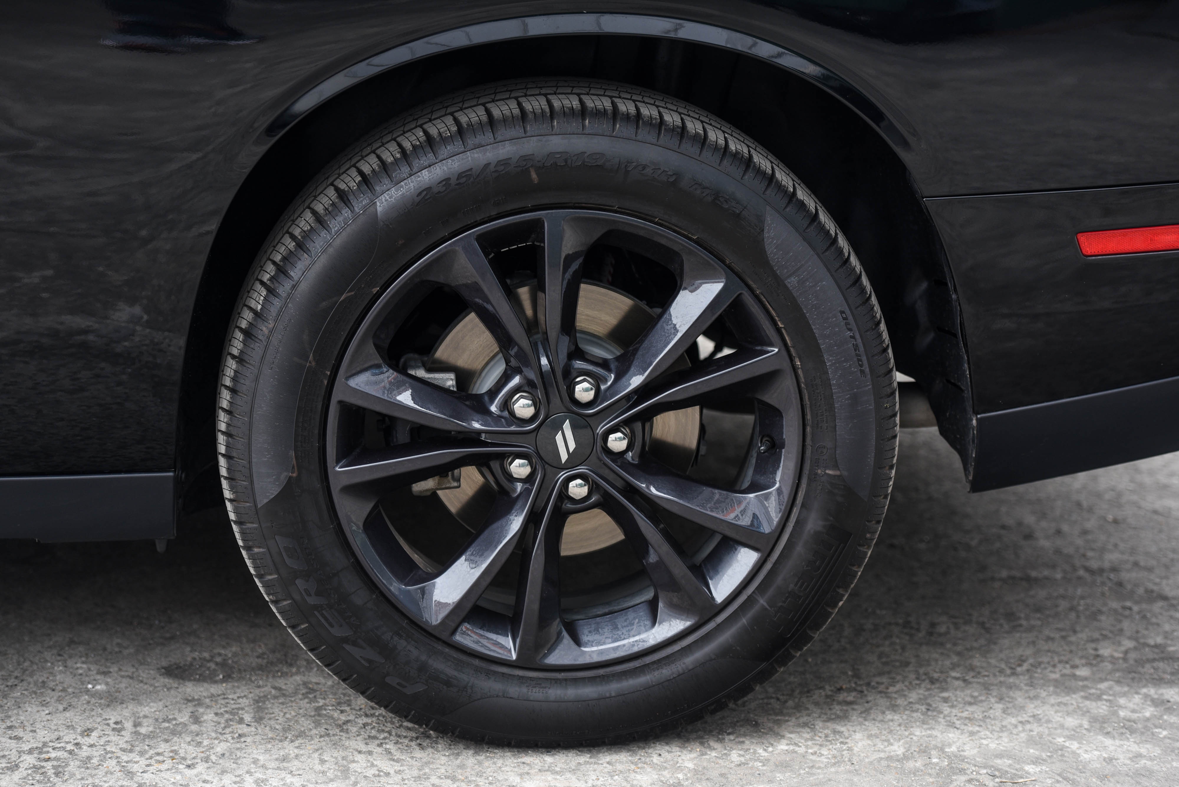 Chi tiết Dodge Challenger GT 2020 đầu tiên tại Việt Nam ảnh 9 Chi tiet Dodge Challenger GT 2020 dau tien tai Viet Nam anh 9