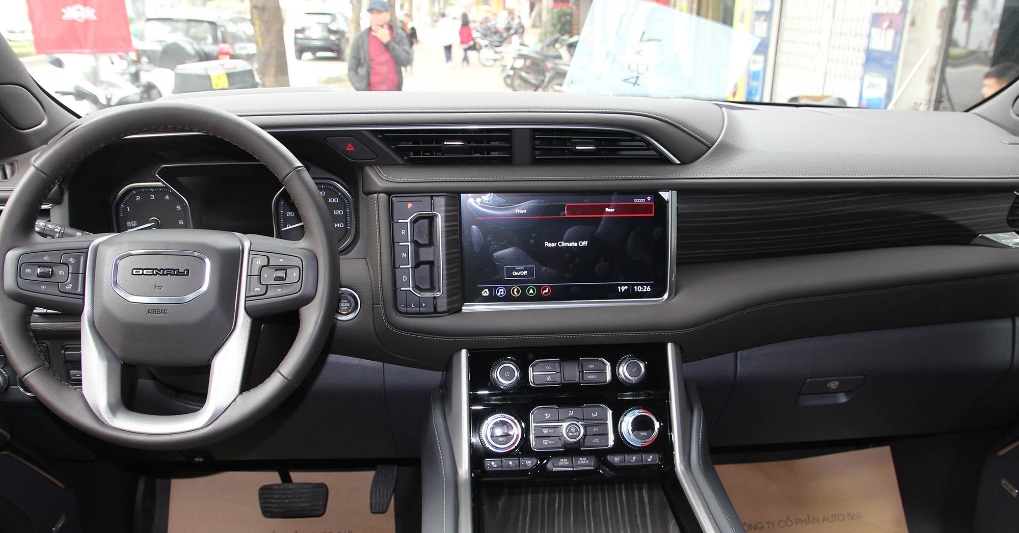 xe sang giá chục tỷ tại Việt Nam ảnh 13 xe sang gia chuc ty tai Viet Nam anh 13