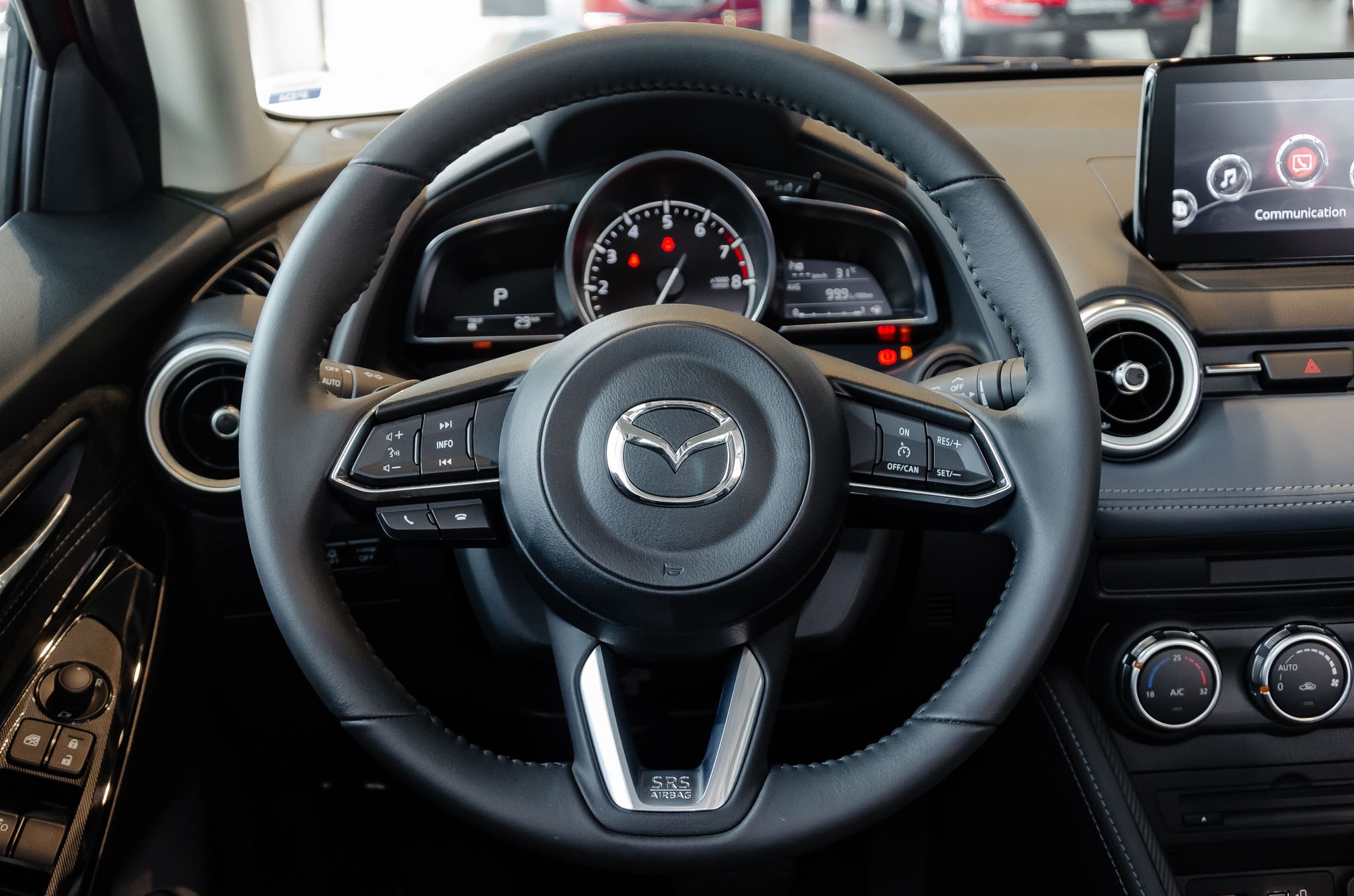 So sánh Honda City 2021 và Mazda2 2020 ảnh 13 So sanh Honda City 2021 va Mazda2 2020 anh 13