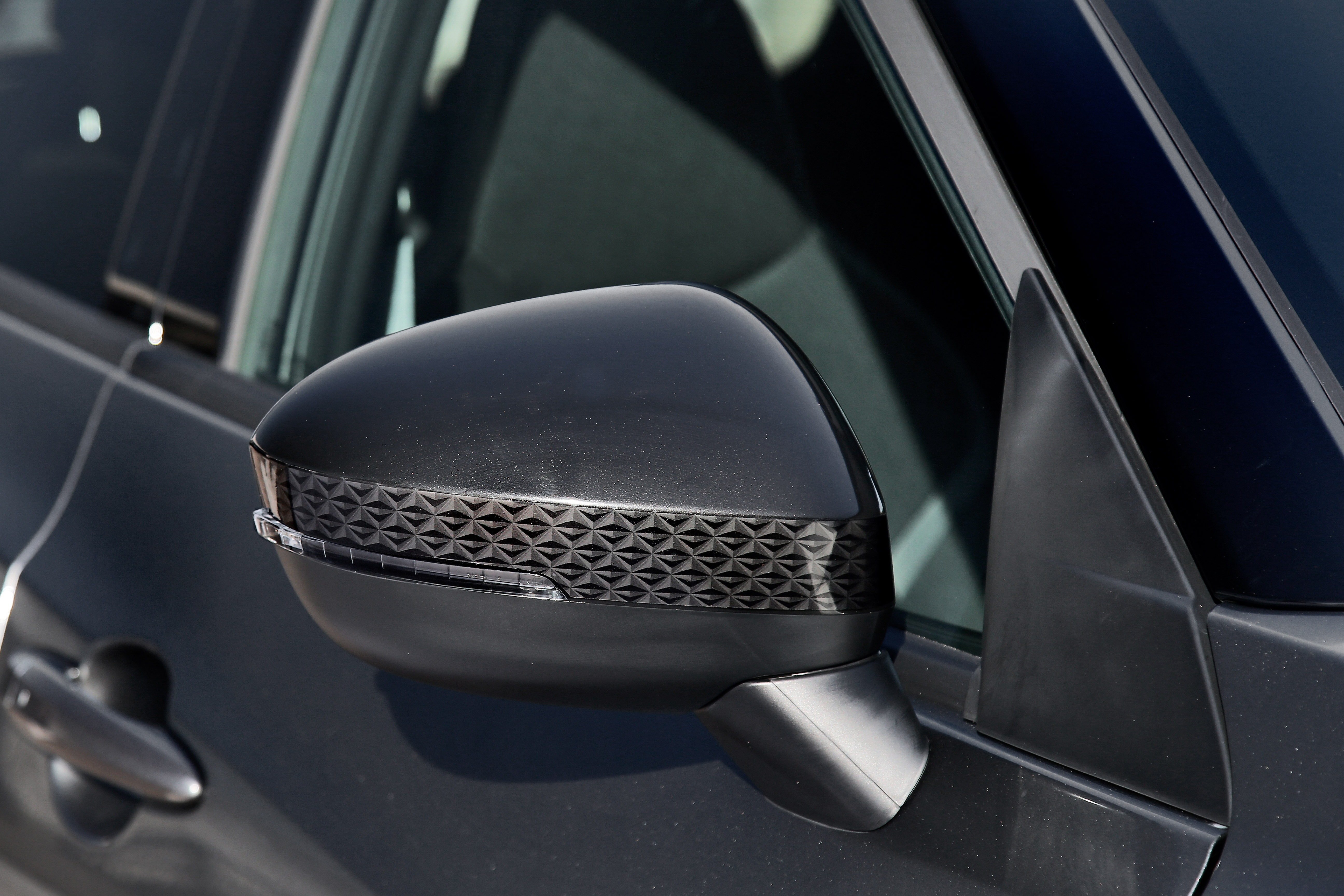 SUV do thi Nissan Juke 2021 co them phien ban dac biet Enigma anh 6