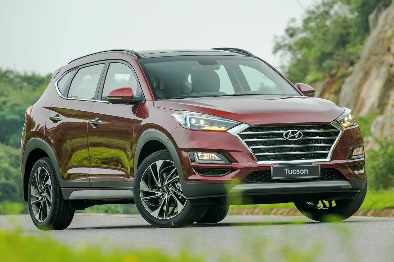 Them 471.000 chiec Hyundai Tucson bi trieu hoi o My vi nguy co chay xe hinh anh