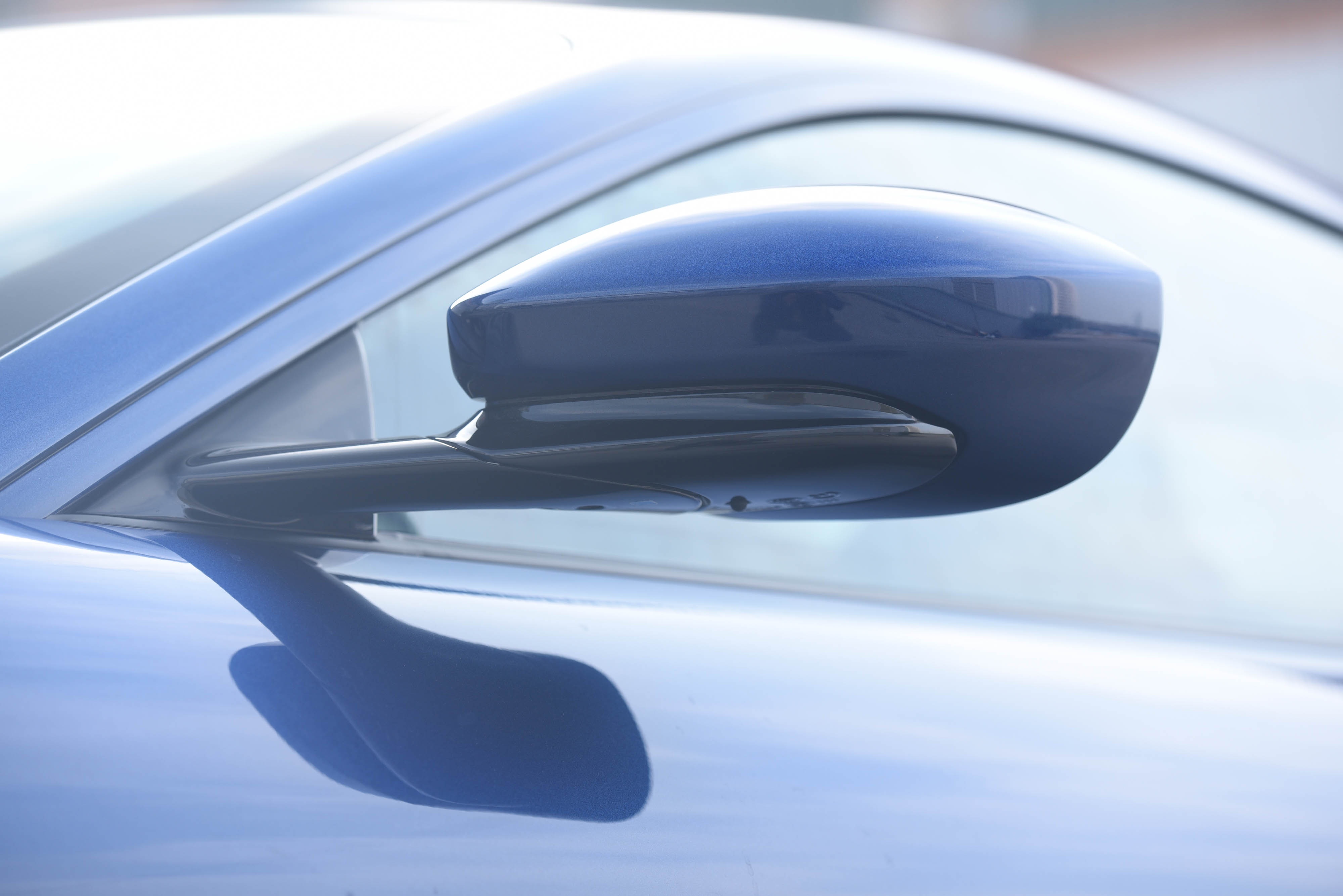 Chi tiet Ferrari Roma dau tien tai Viet Nam anh 8