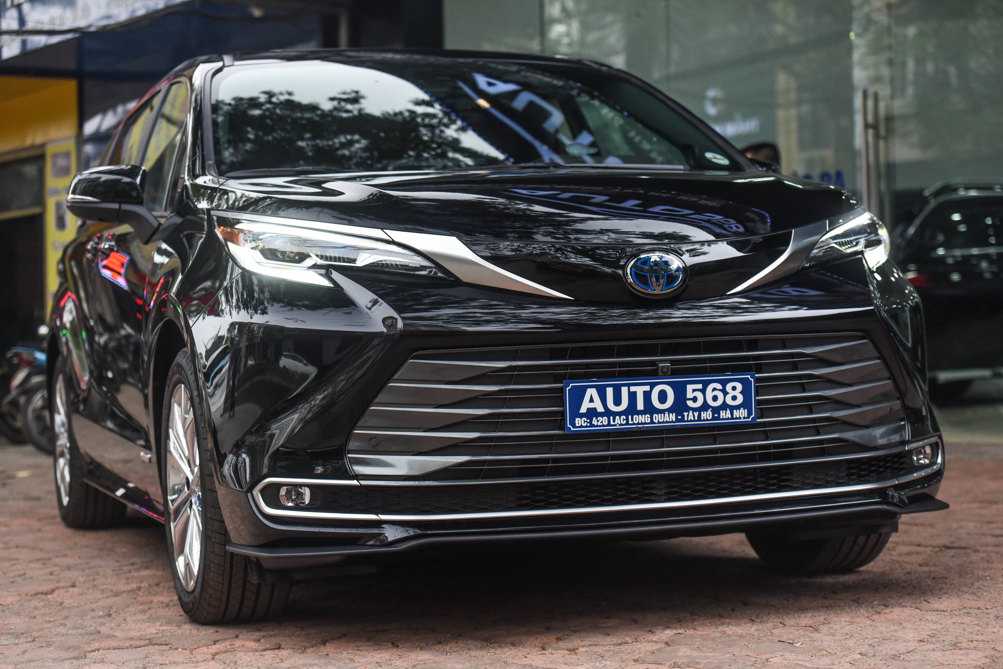Chi tiết Toyota Sienna đời 2021 đầu tiên tại Việt Nam ảnh 5 Chi tiet Toyota Sienna doi 2021 dau tien tai Viet Nam anh 5