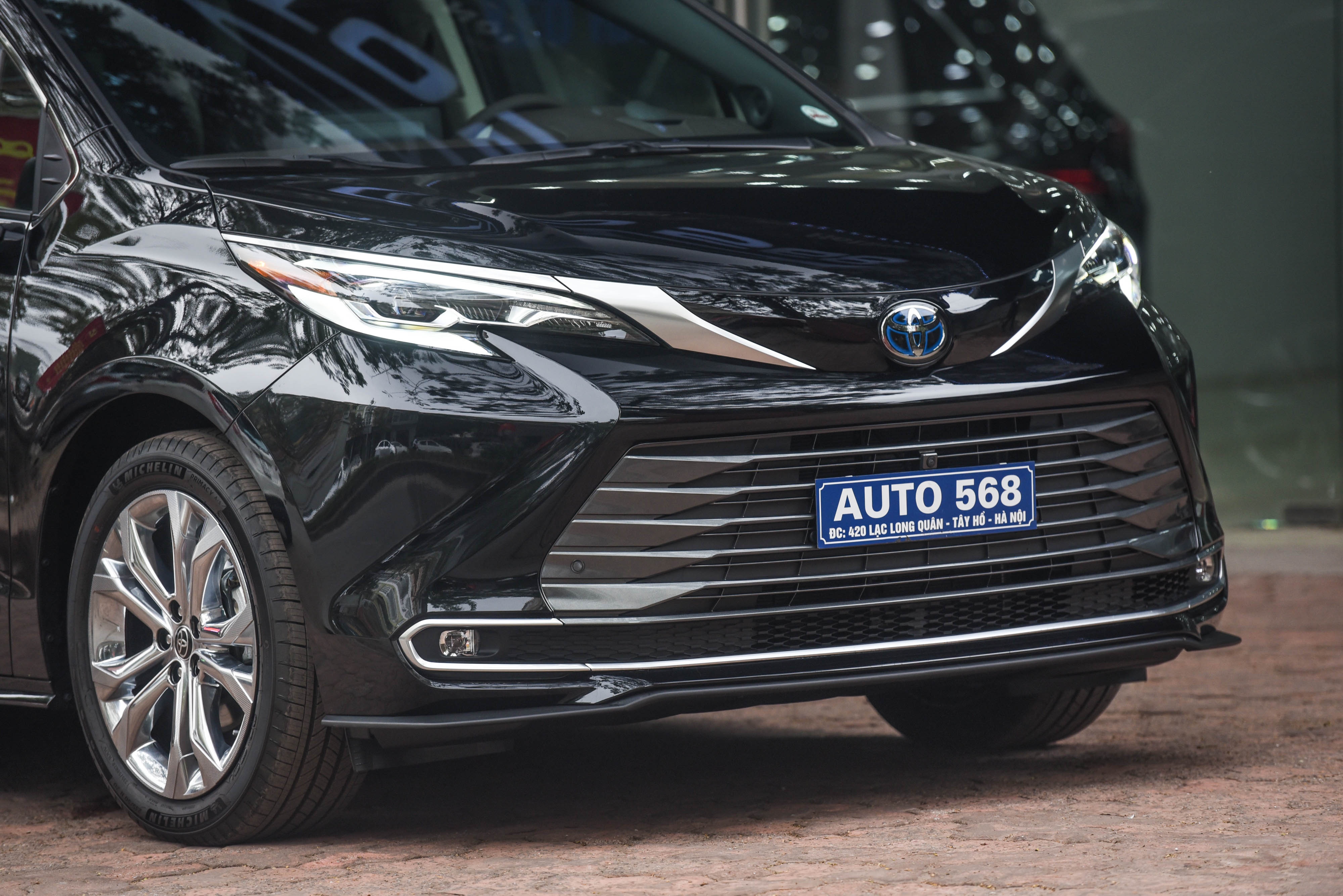 Chi tiết Toyota Sienna đời 2021 đầu tiên tại Việt Nam ảnh 24 Chi tiet Toyota Sienna doi 2021 dau tien tai Viet Nam anh 24
