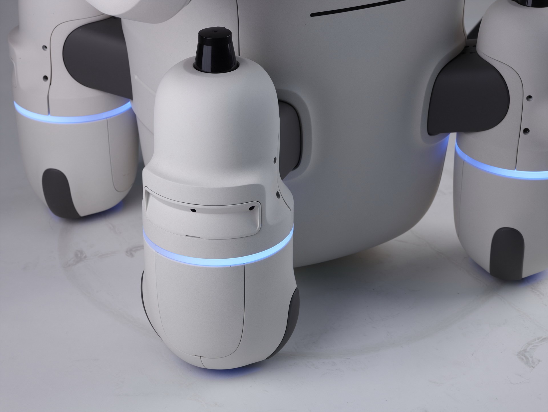 Hyundai giới thiệu robot chăm sóc khách hàng tới đại lý ảnh 5 Hyundai gioi thieu robot cham soc khach hang toi dai ly anh 5