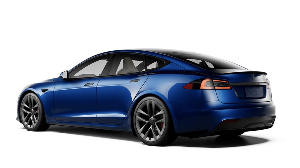 Tesla Model S mới đi được hơn 800 km trong một lần sạc ảnh 4 Tesla Model S moi di duoc hon 800 km trong mot lan sac anh 4