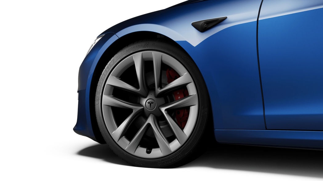 Tesla Model S mới đi được hơn 800 km trong một lần sạc ảnh 5 Tesla Model S moi di duoc hon 800 km trong mot lan sac anh 5