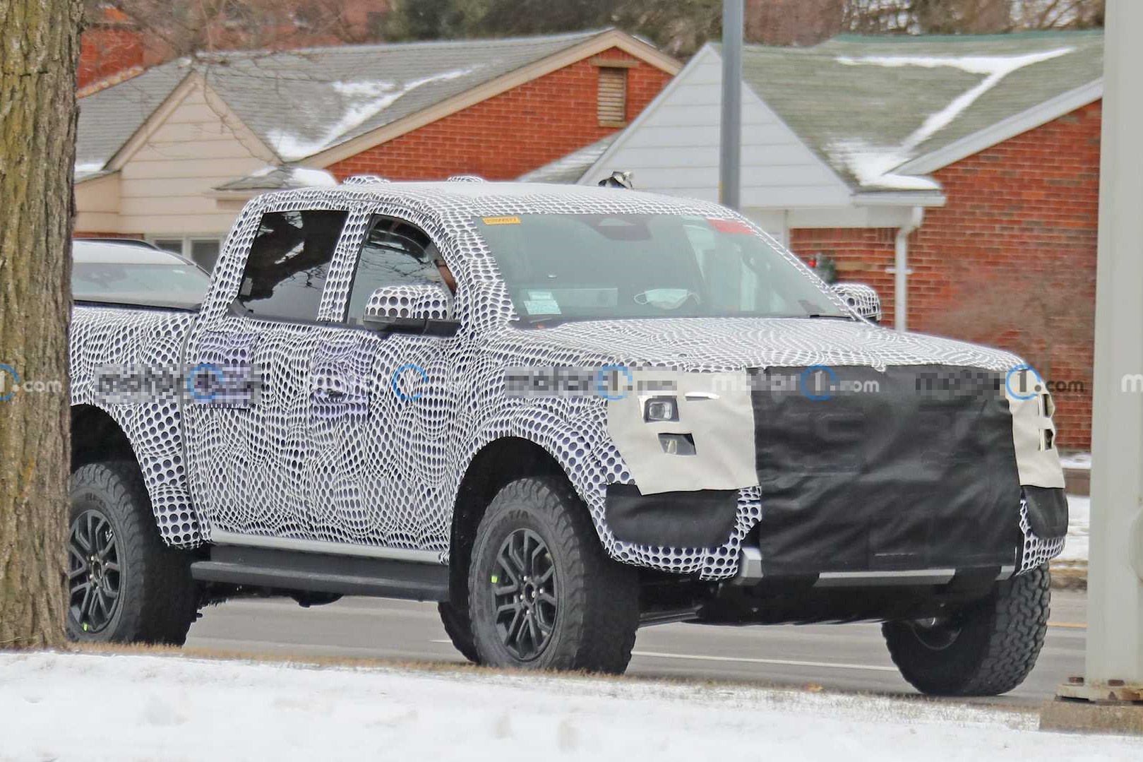 Ford Ranger Raptor the he moi lan dau bi lo anh chay thu hinh anh