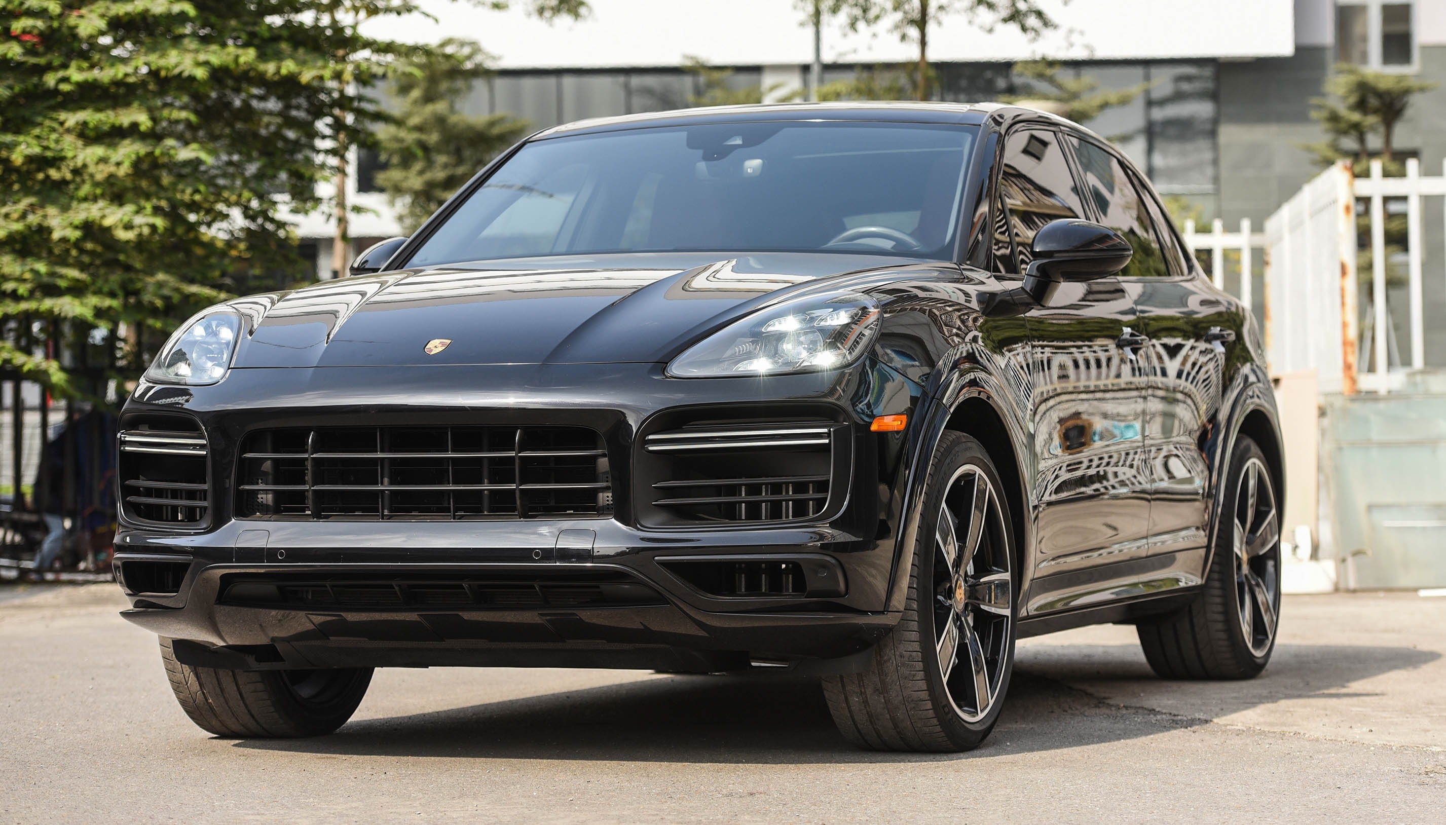Chi tiết Porsche Cayenne Turbo 2020 giá hơn 10 tỷ đồng tại Việt Nam ảnh 2 Chi tiet Porsche Cayenne Turbo 2020 gia hon 10 ty dong tai Viet Nam anh 2