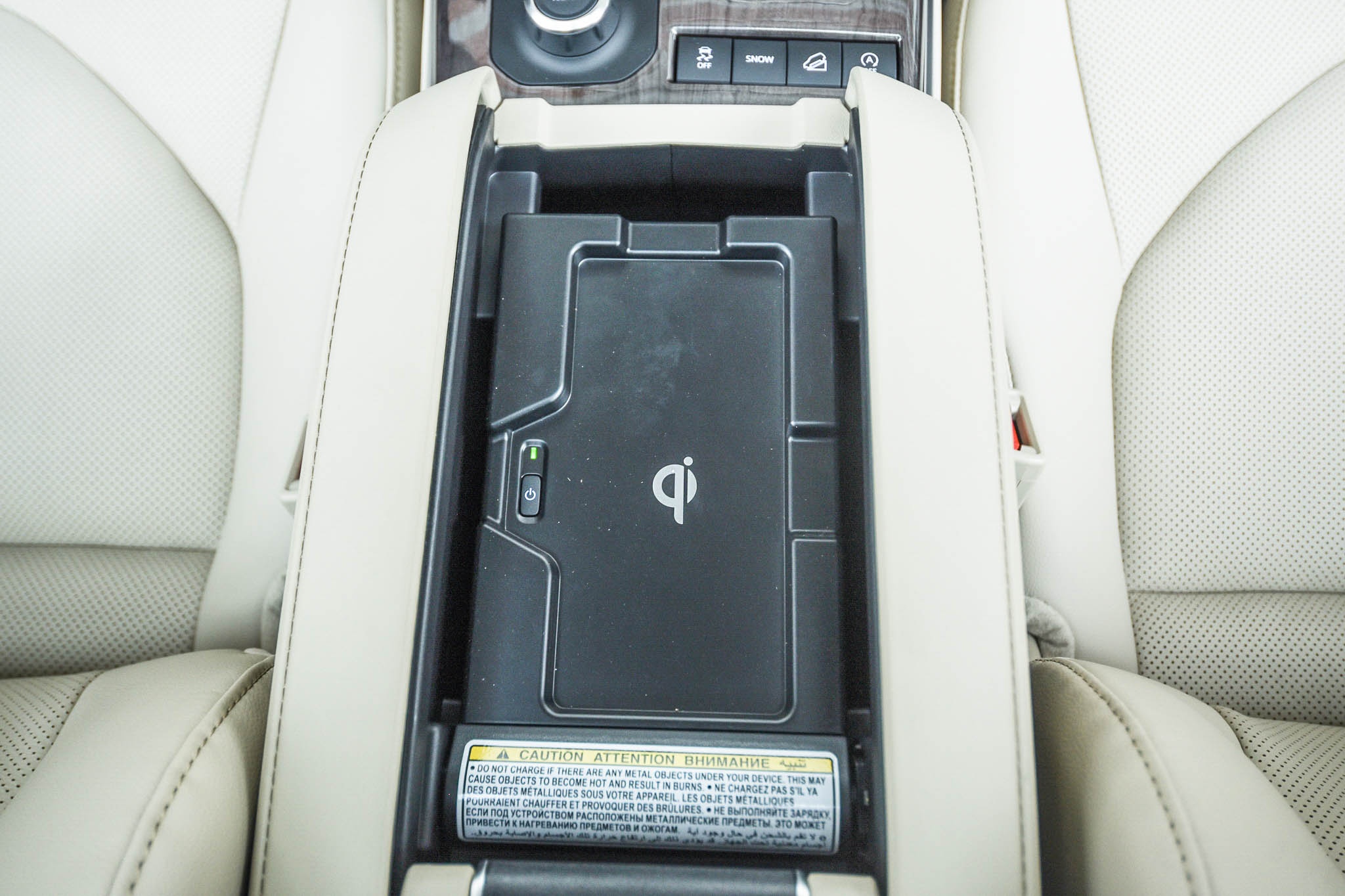 Chi tiết Toyota Highlander Platinum 2021 đầu tiên tại Việt Nam ảnh 19 Chi tiet Toyota Highlander Platinum 2021 dau tien tai Viet Nam anh 19