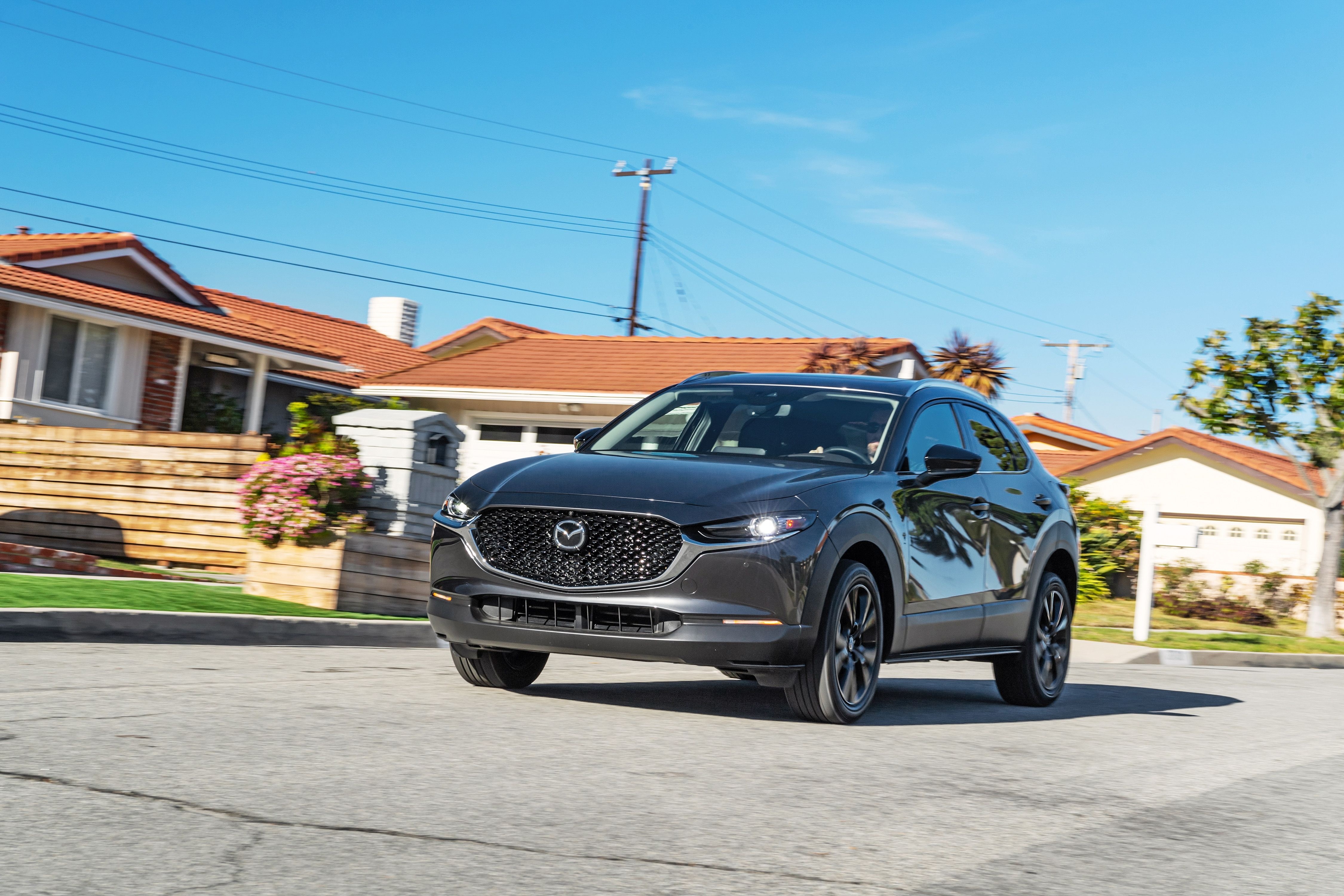 Danh gia Mazda CX-30 Turbo 2021 anh 1