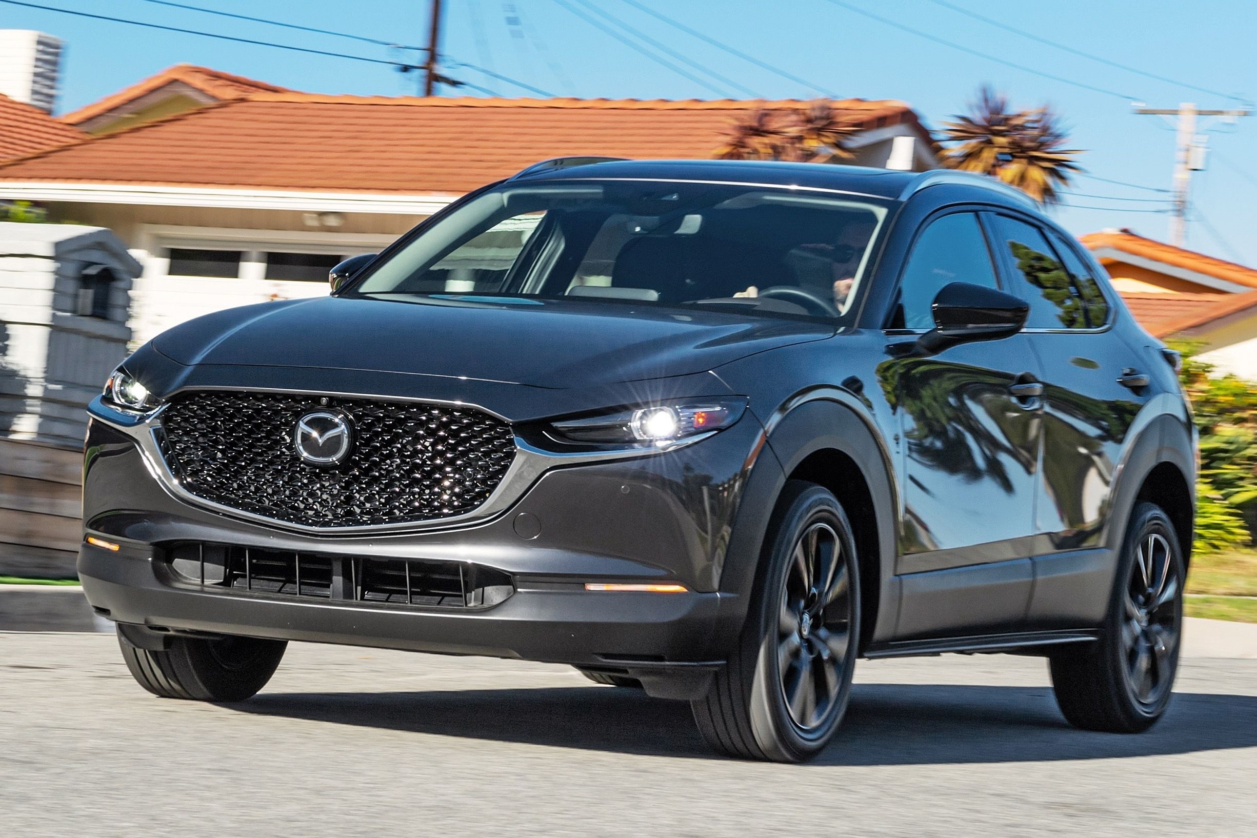 Mazda CX-30 Turbo 2021 - hieu nang tot, gia cao hinh anh