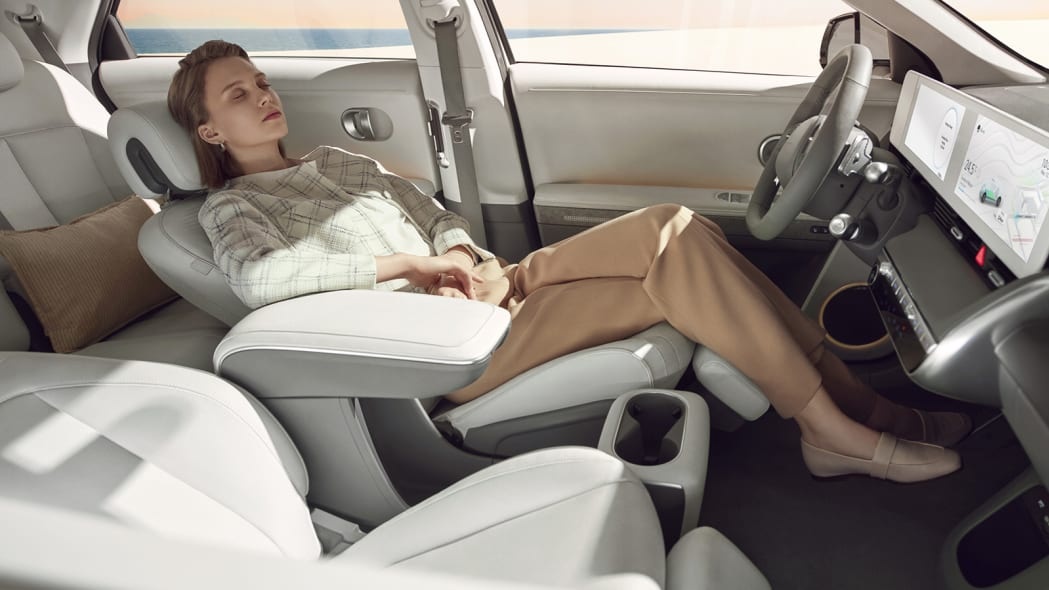 SUV dien Hyundai Ioniq 5 duoc ra mat tai My anh 10