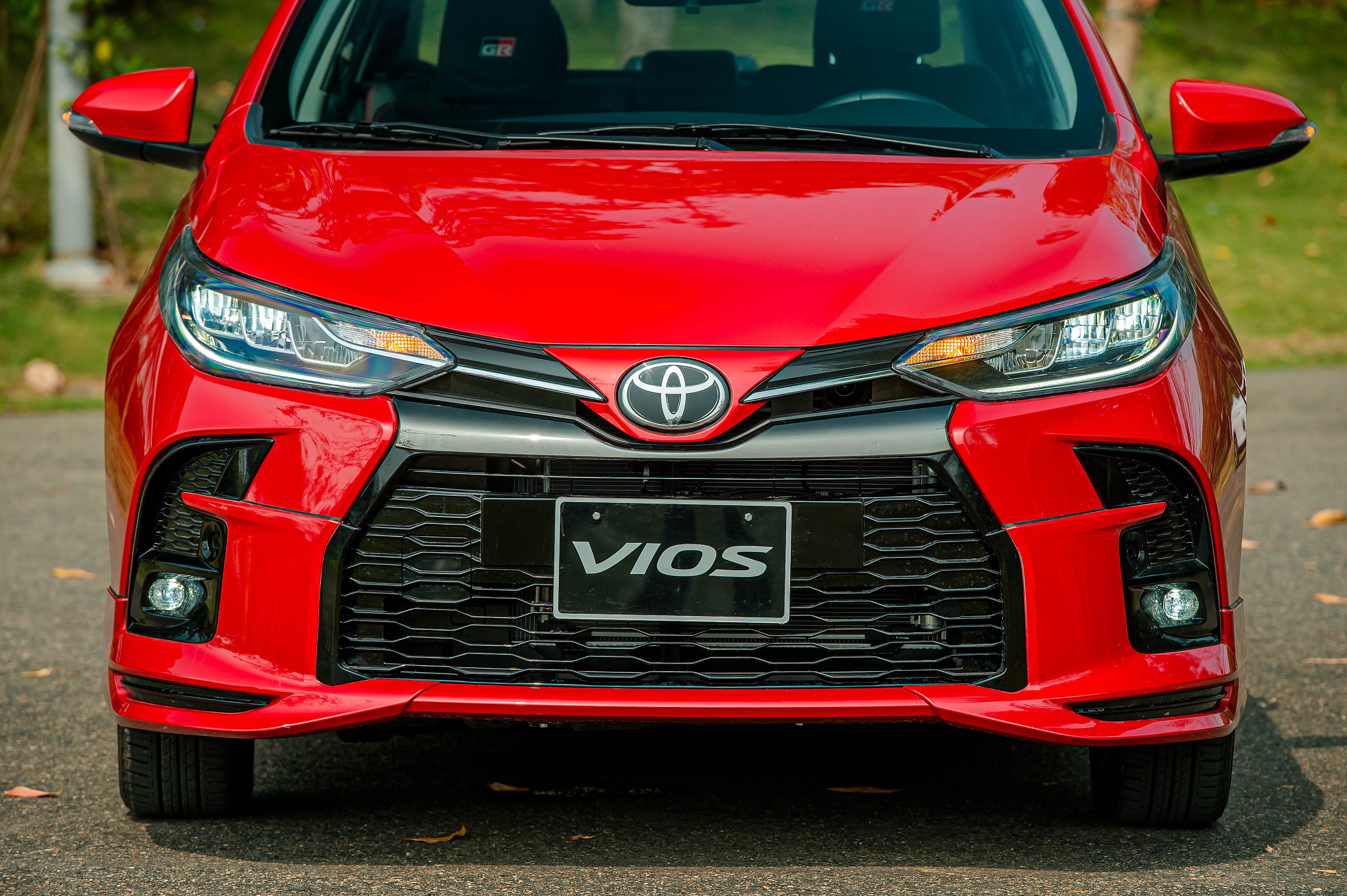 So sanh Honda City RS va Toyota Vios GR-S anh 3