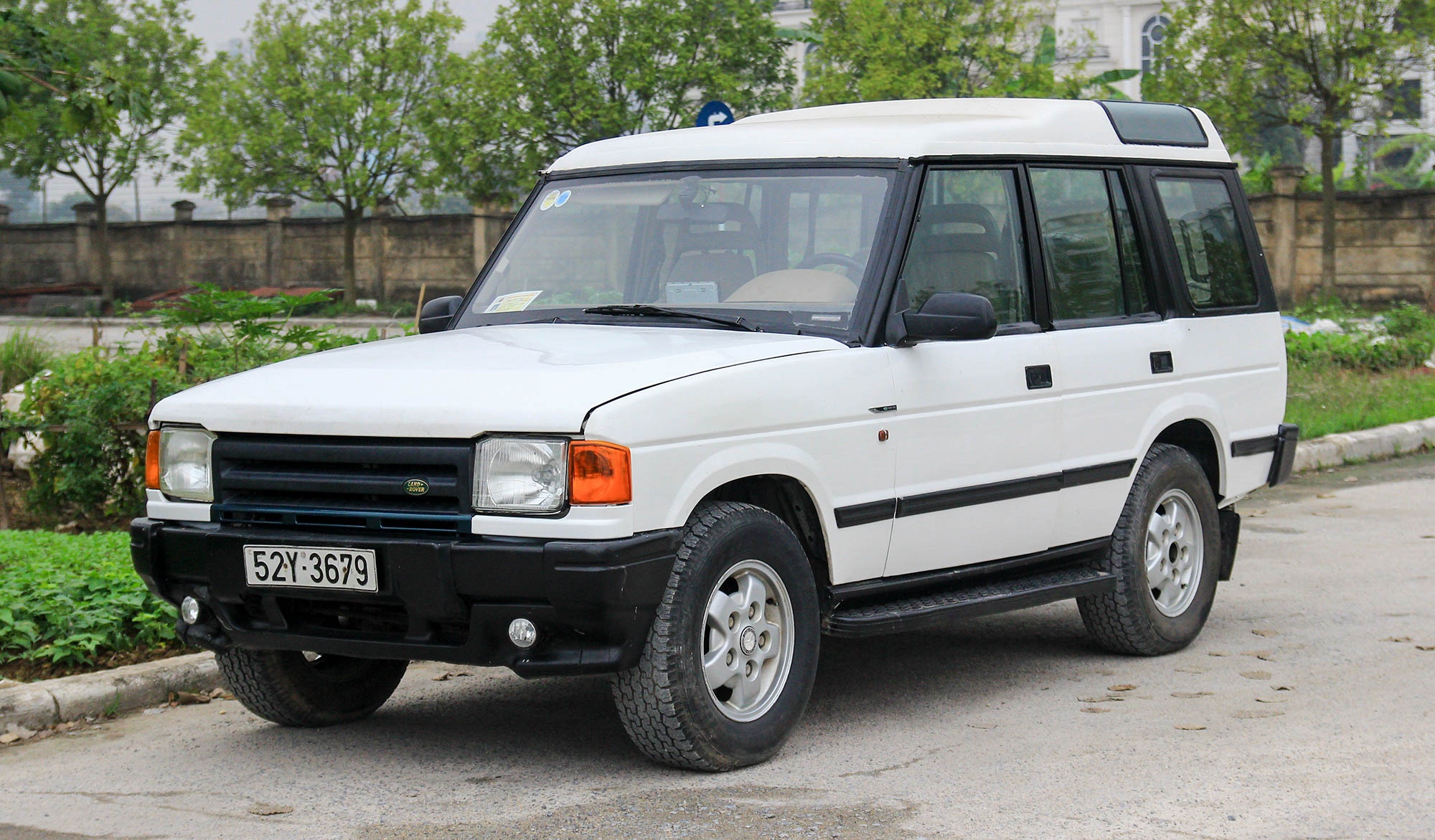 Chi tiết Land Rover Discovery 1996 - SUV 'hàng hiếm' tại Việt Nam ảnh 1 Chi tiet Land Rover Discovery 1996 - SUV 'hang hiem' tai Viet Nam anh 1